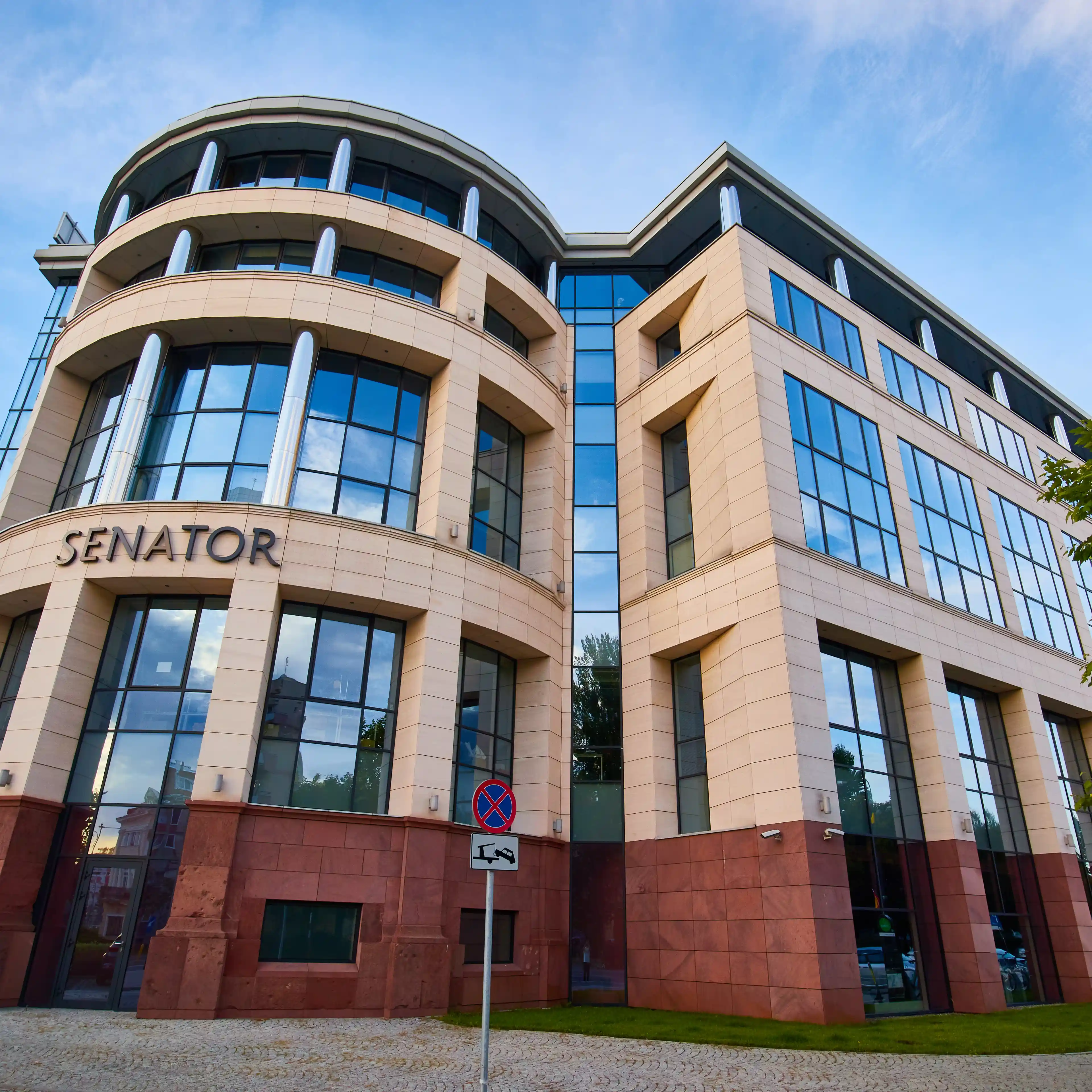 Senator, Bielańska 12, Warszawa, Centrum