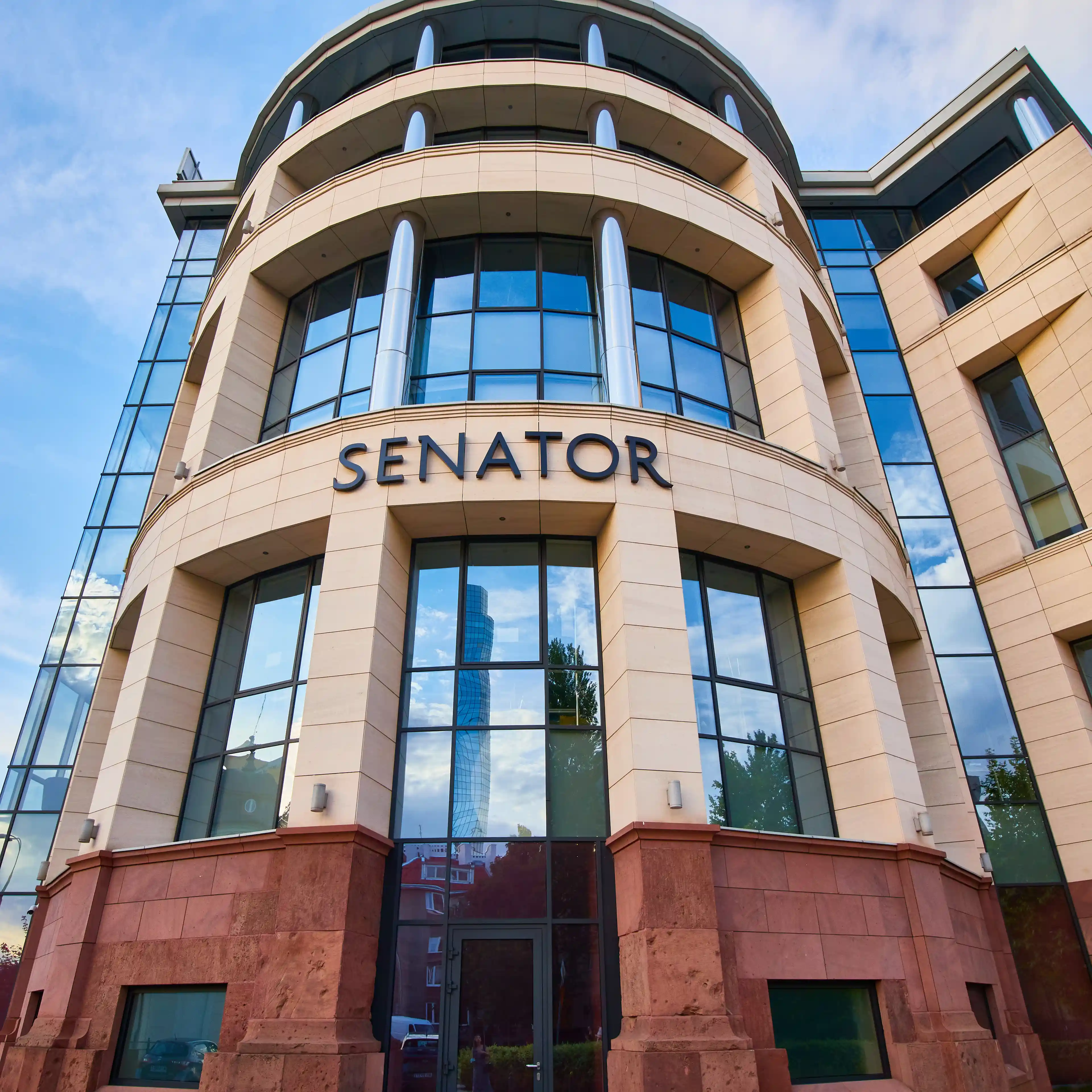 Senator, Bielańska 12, Warszawa, Centrum