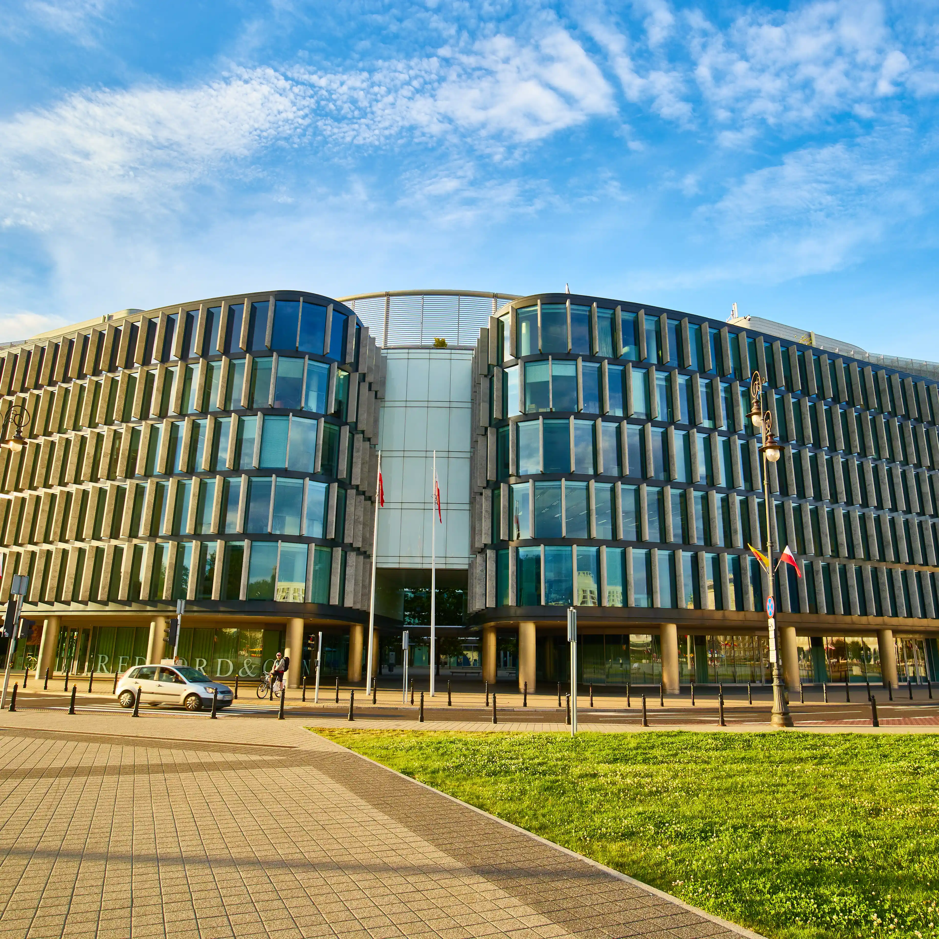 Metropolitan, Piłsudskiego 1,2,3, Warszawa, Centrum