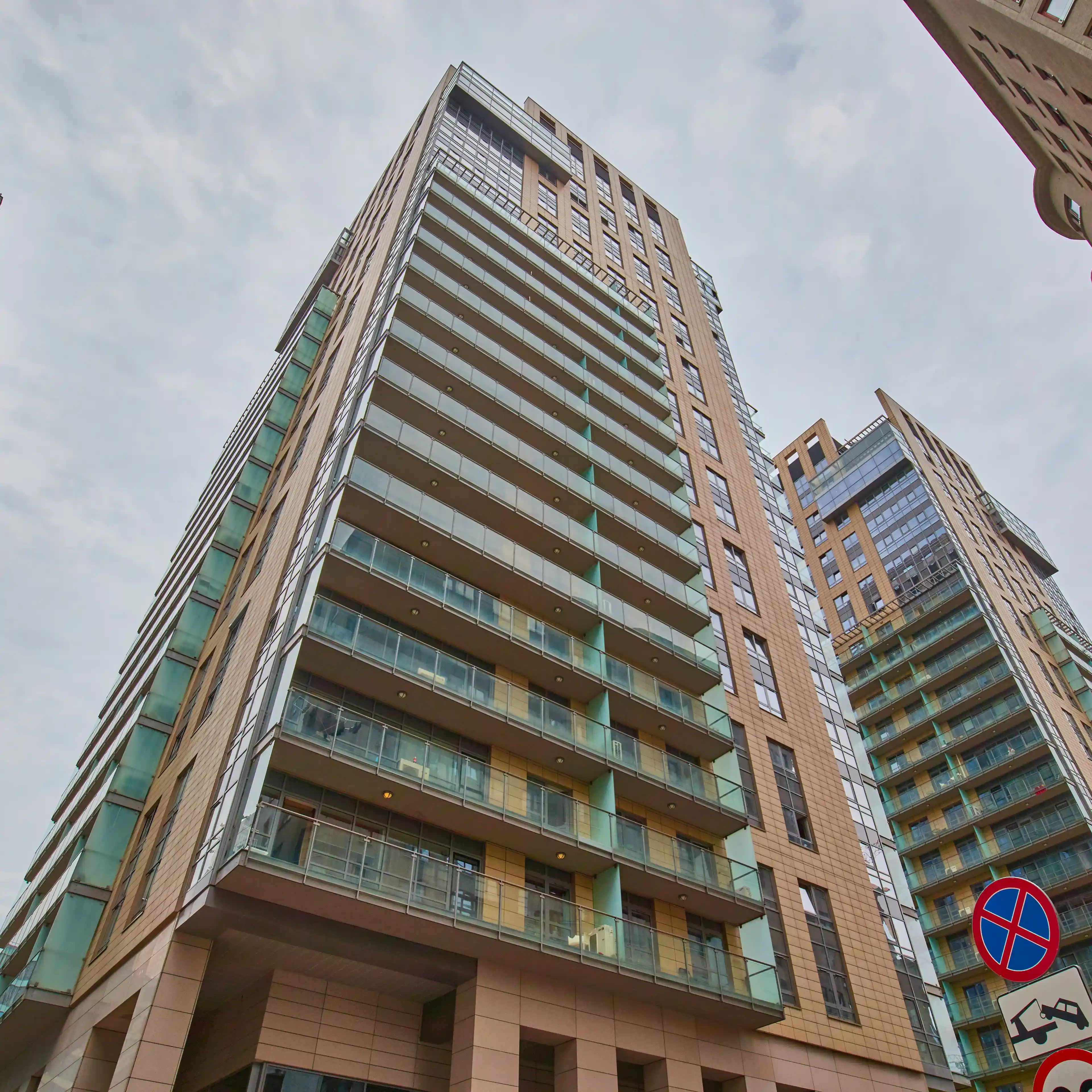 Platinum Towers, Grzybowska 61, Warszawa, Wola