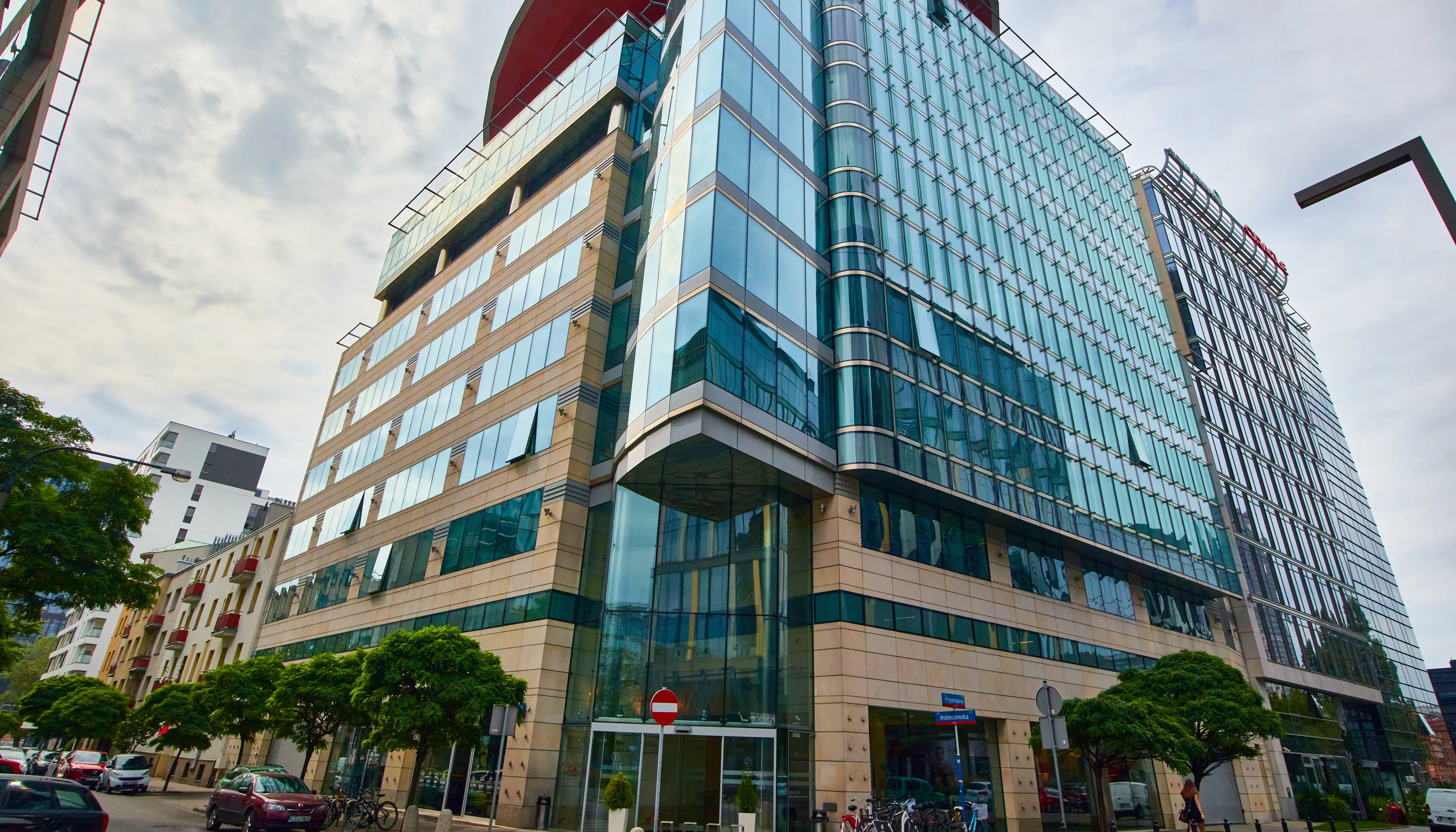 myhive Crown Tower, Hrubieszowska 2, Warszawa, Wola