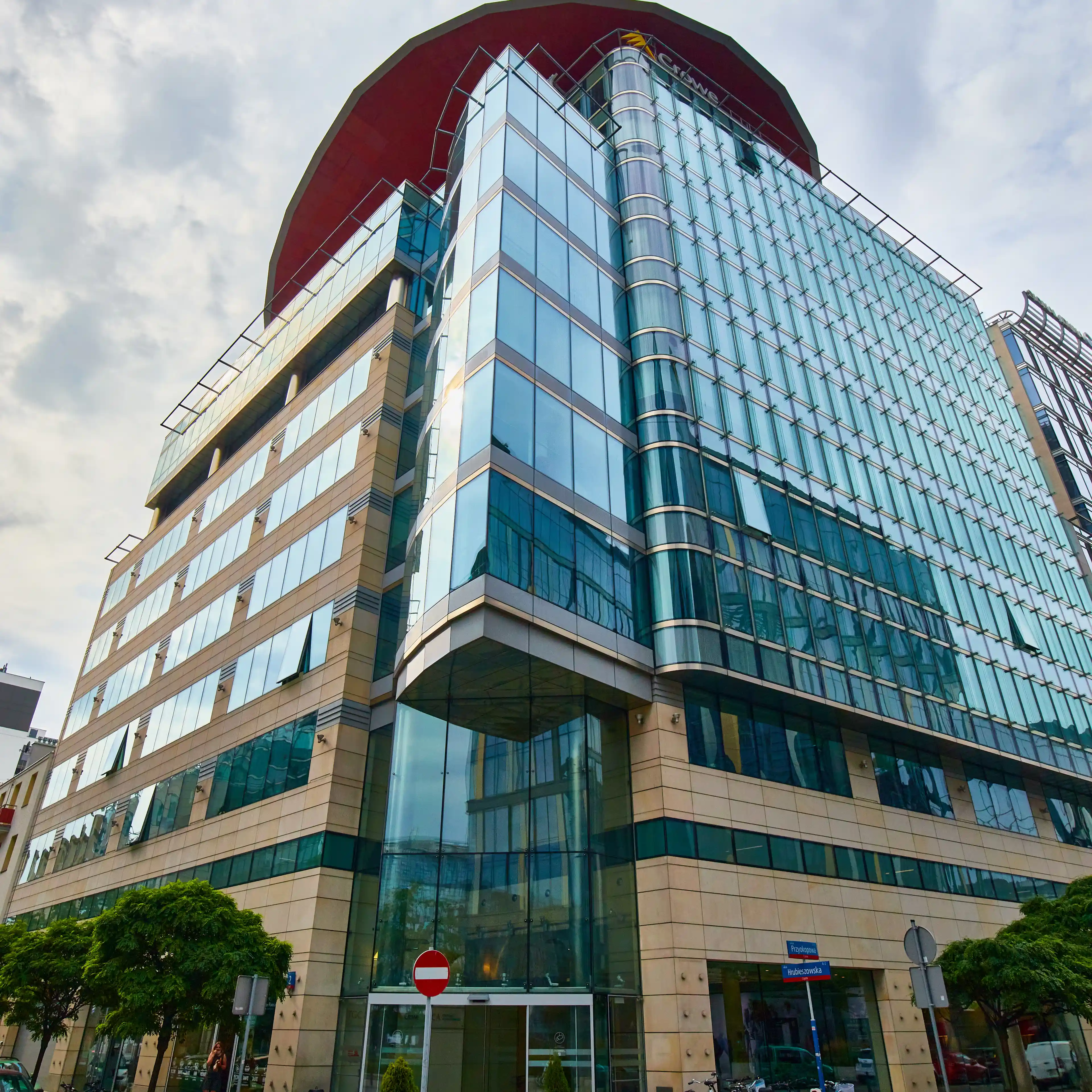 myhive Crown Tower, Hrubieszowska 2, Warszawa, Wola