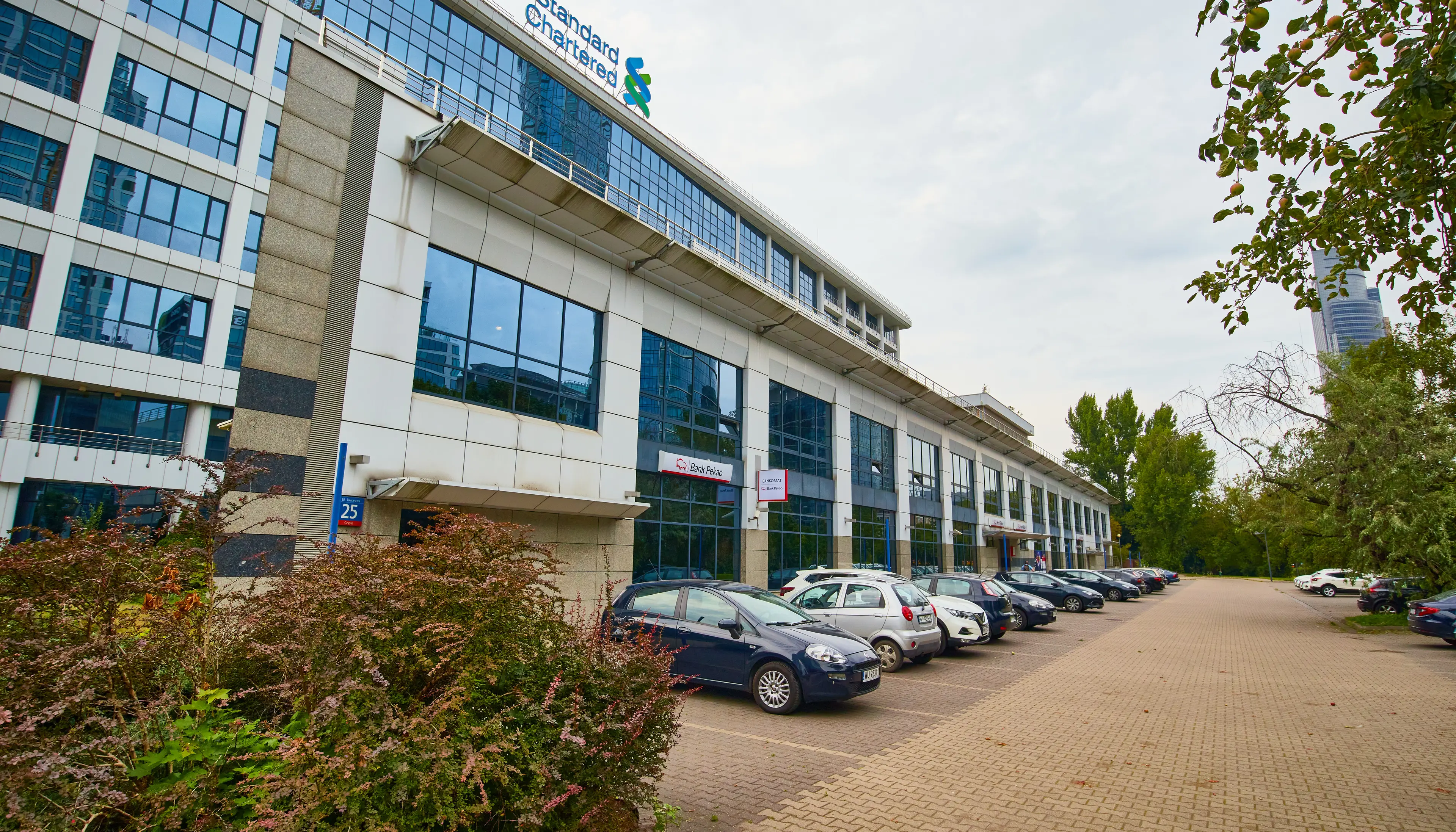 BPH HQ, Towarowa 25, Warsaw, Wola