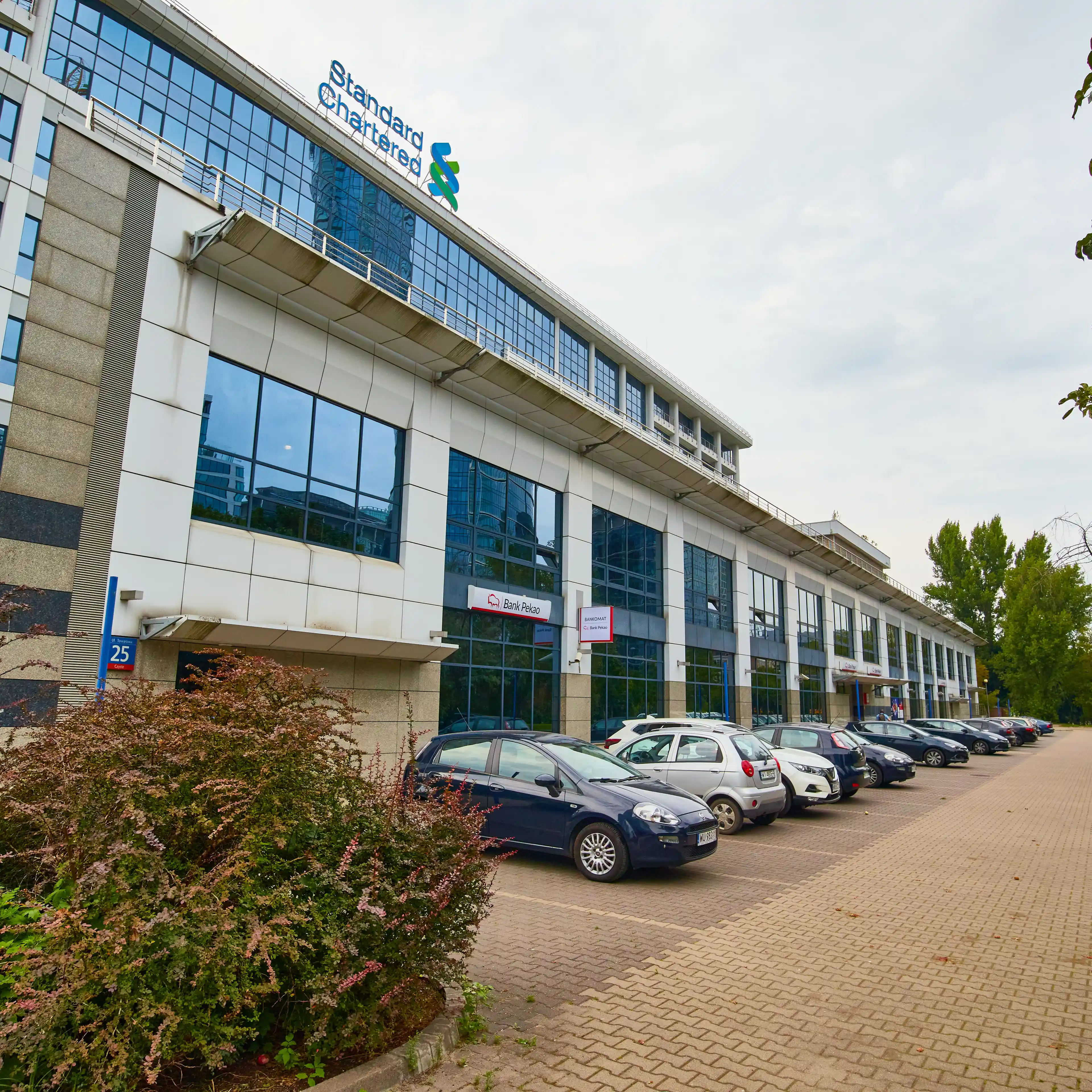 BPH HQ, Towarowa 25, Warsaw, Wola