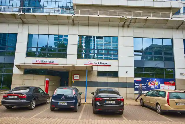 BPH HQ, Towarowa 25, Warszawa, Wola