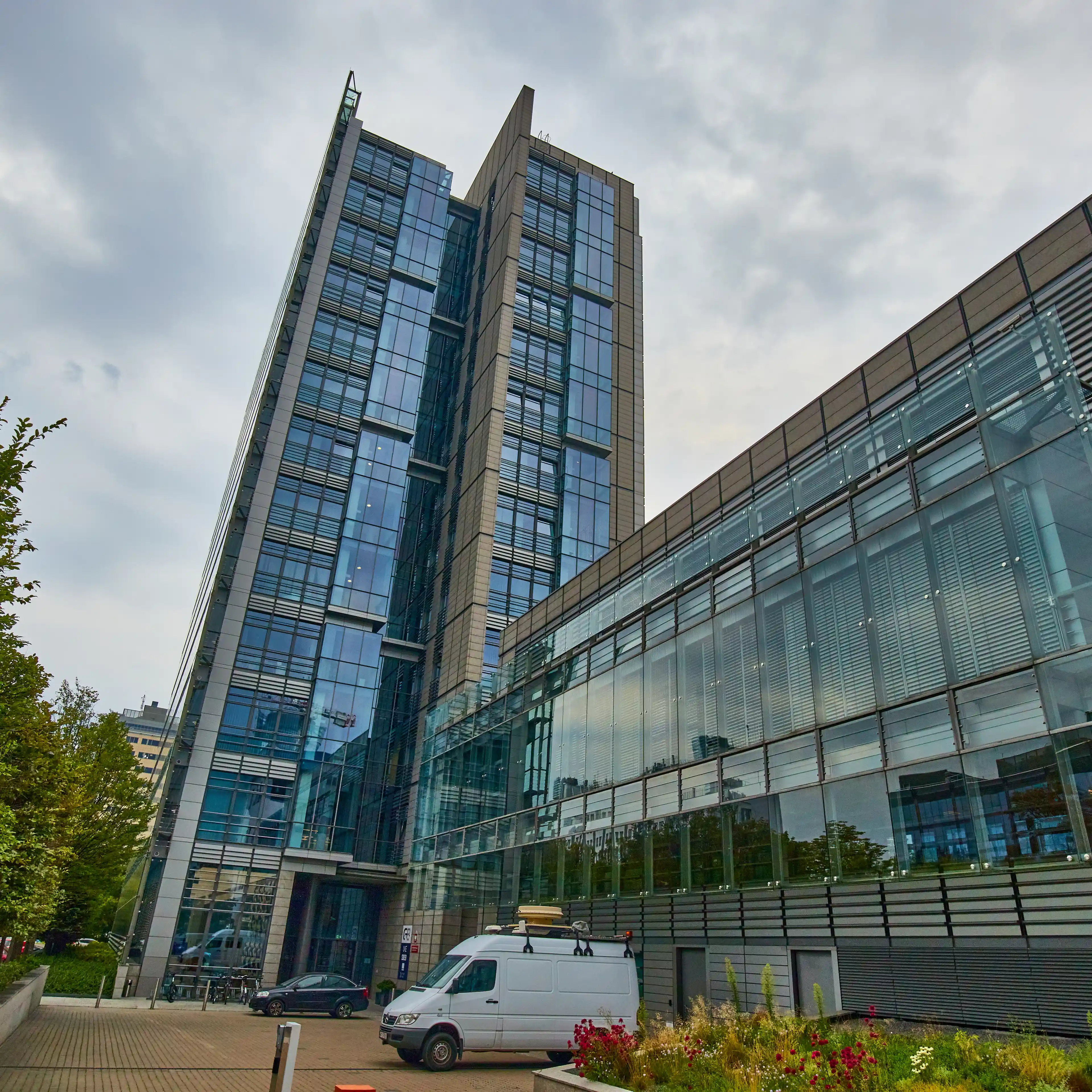 G9 / VICTORIA, Giełdowa 7/9, Warszawa, Wola