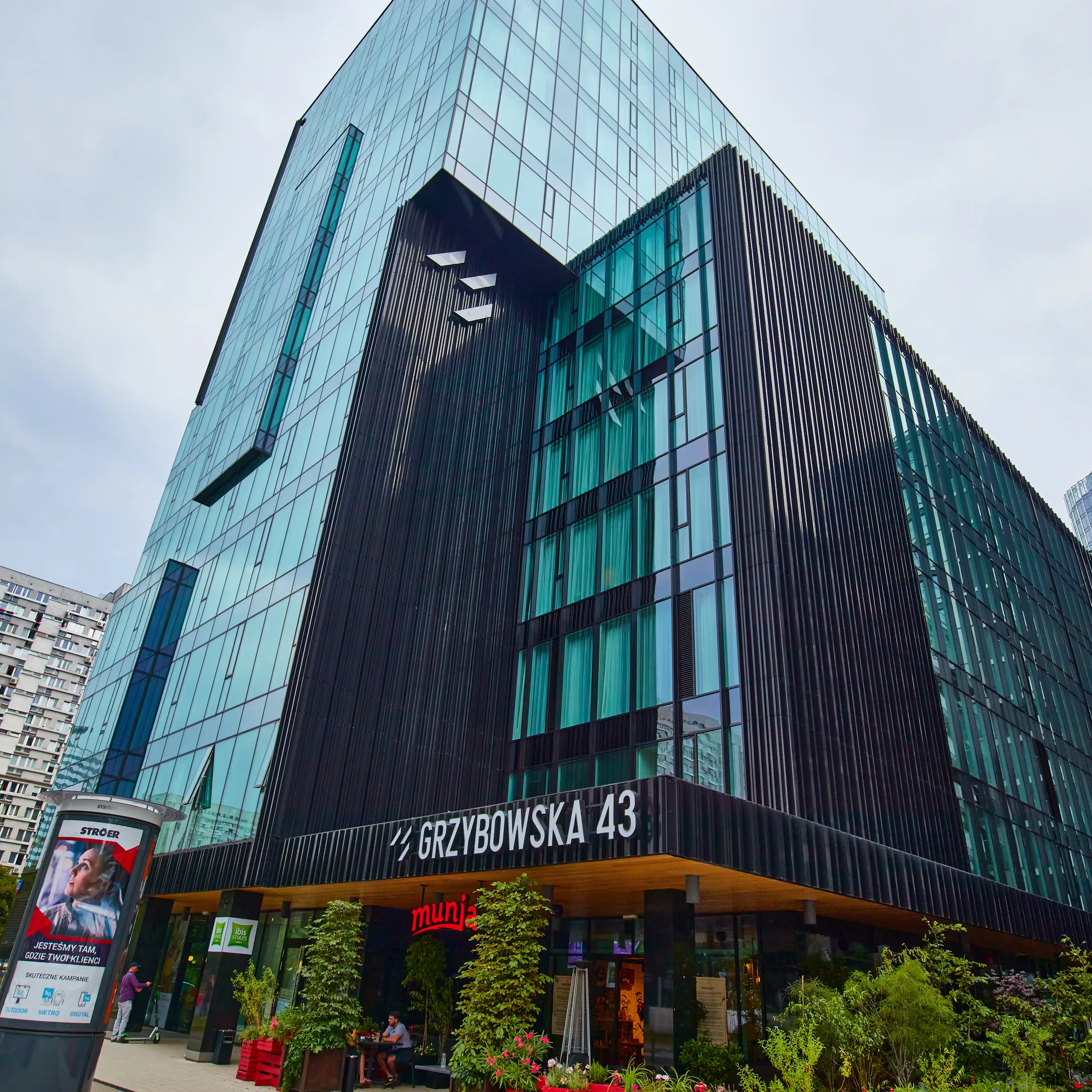 G43 Office Center - Biura Serwisowane, Grzybowska 43, Warsaw, Wola