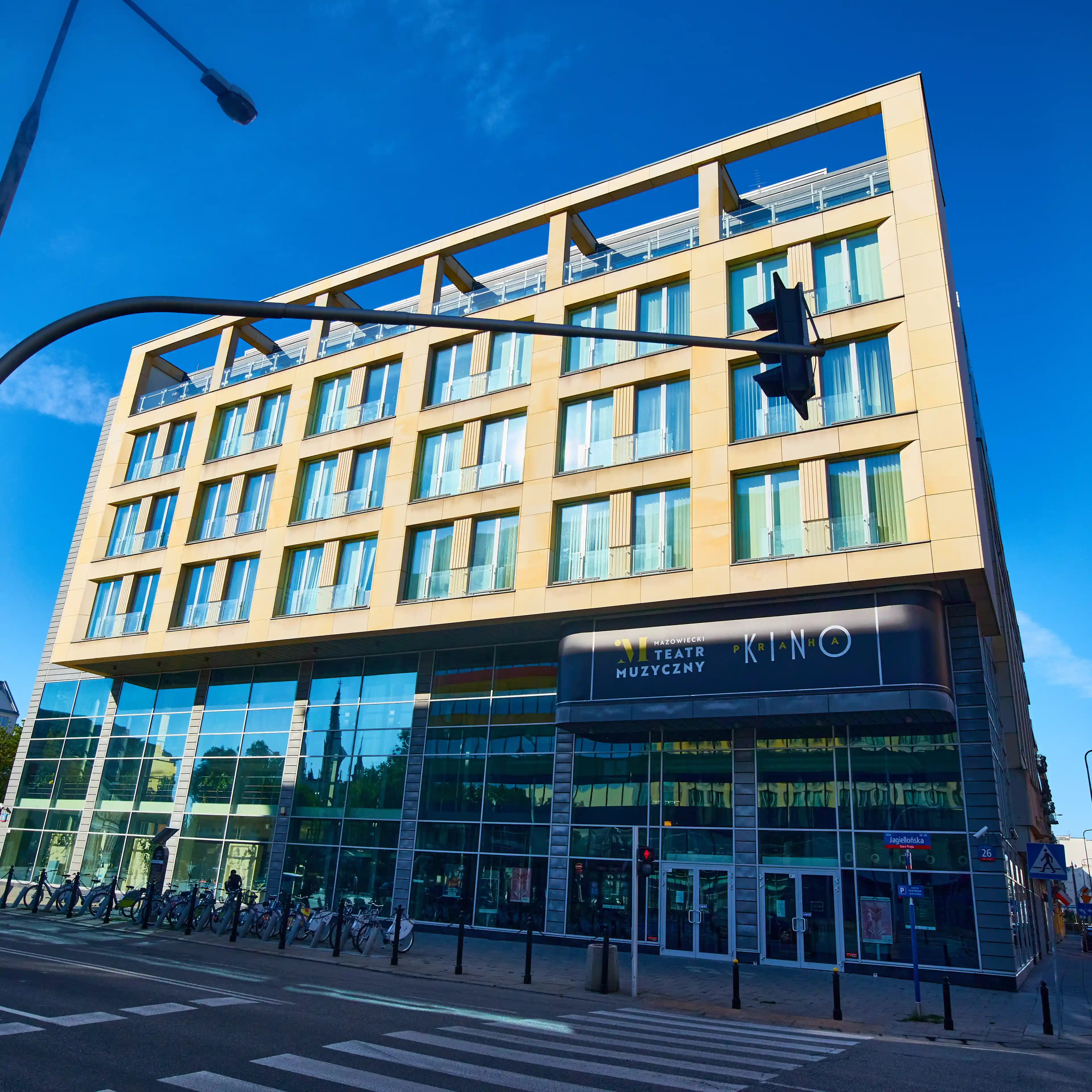 Centrum Praha, Jagiellońska 26, Warszawa, Praga
