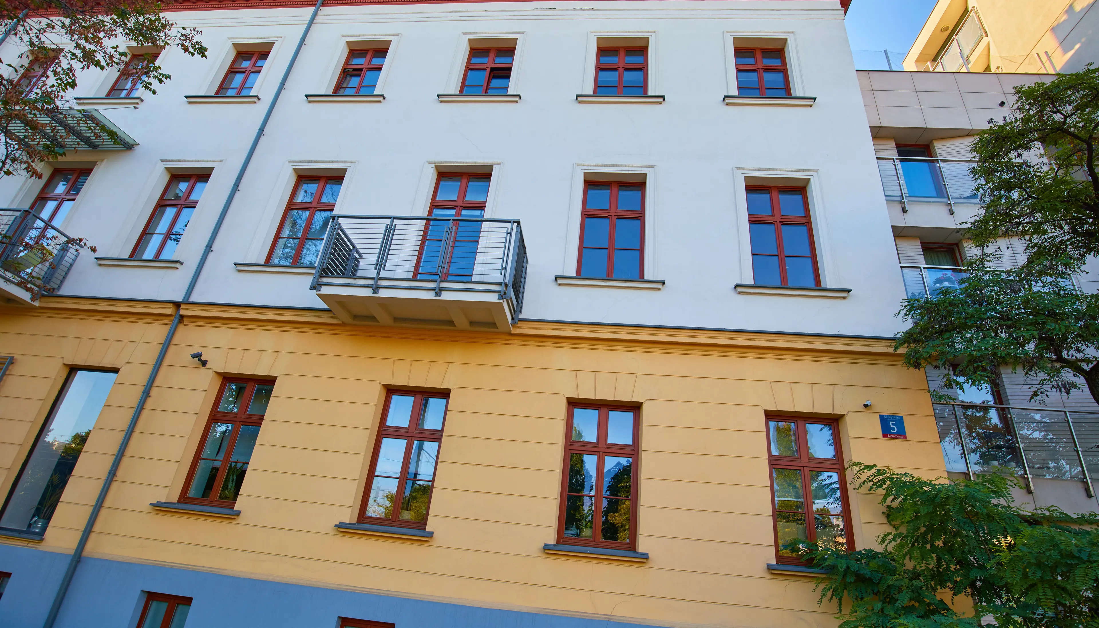 Kamienica 5, Kijowska 5, Warsaw, Praga