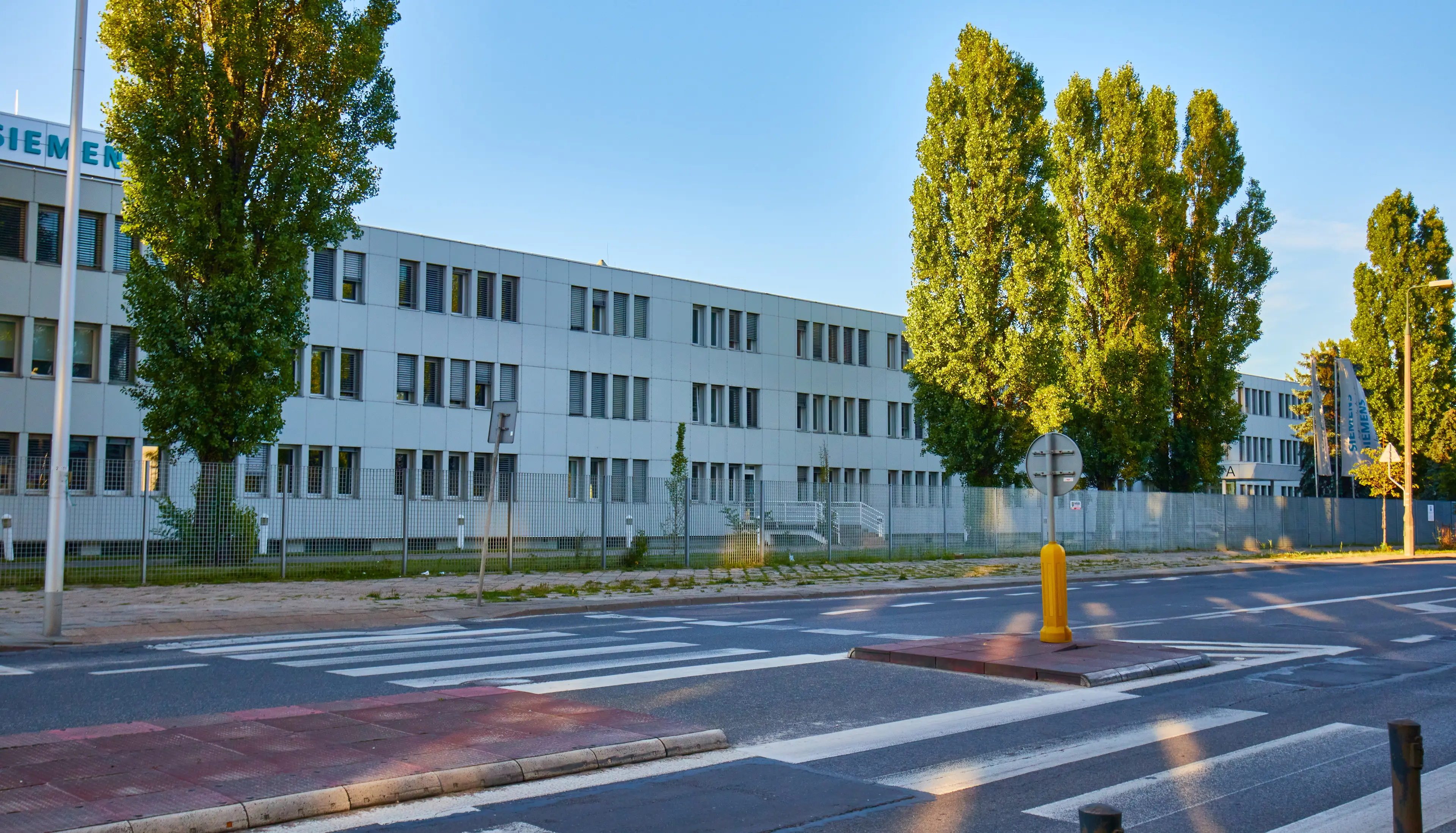 Siemens HQ, Żupnicza 11, Warszawa, Praga