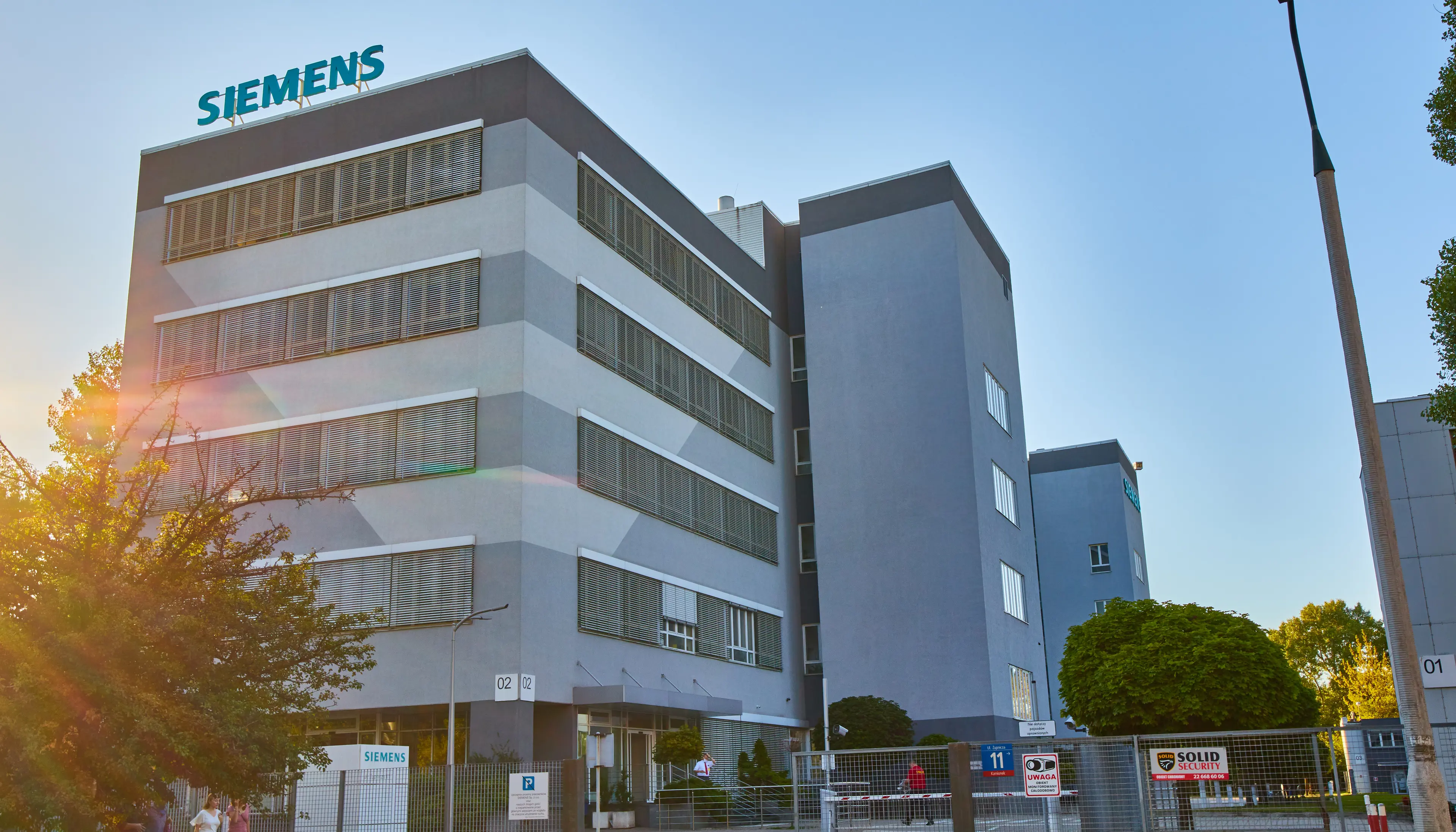 Siemens HQ, Żupnicza 11, Warszawa, Praga