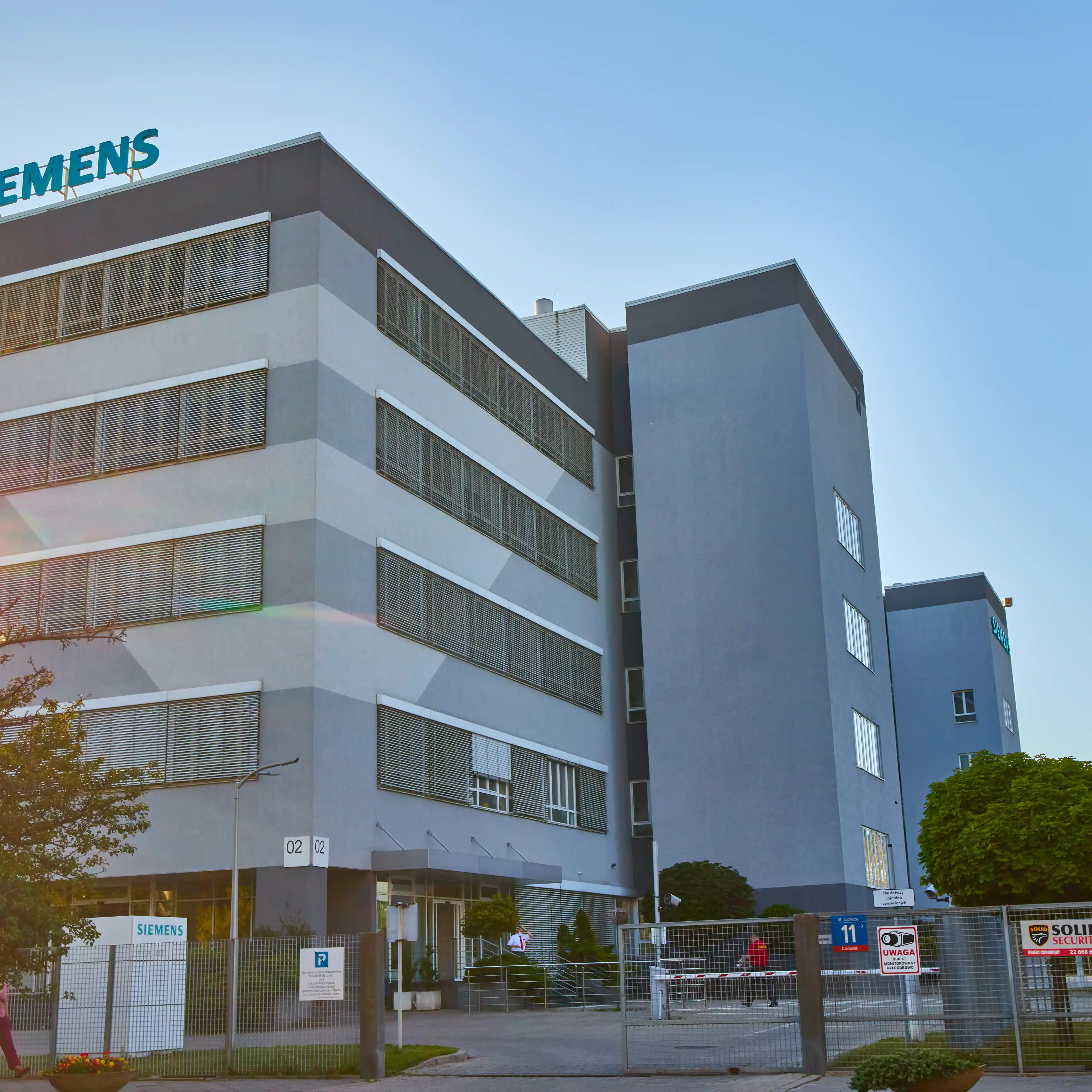 Siemens HQ, Żupnicza 11, Warszawa, Praga