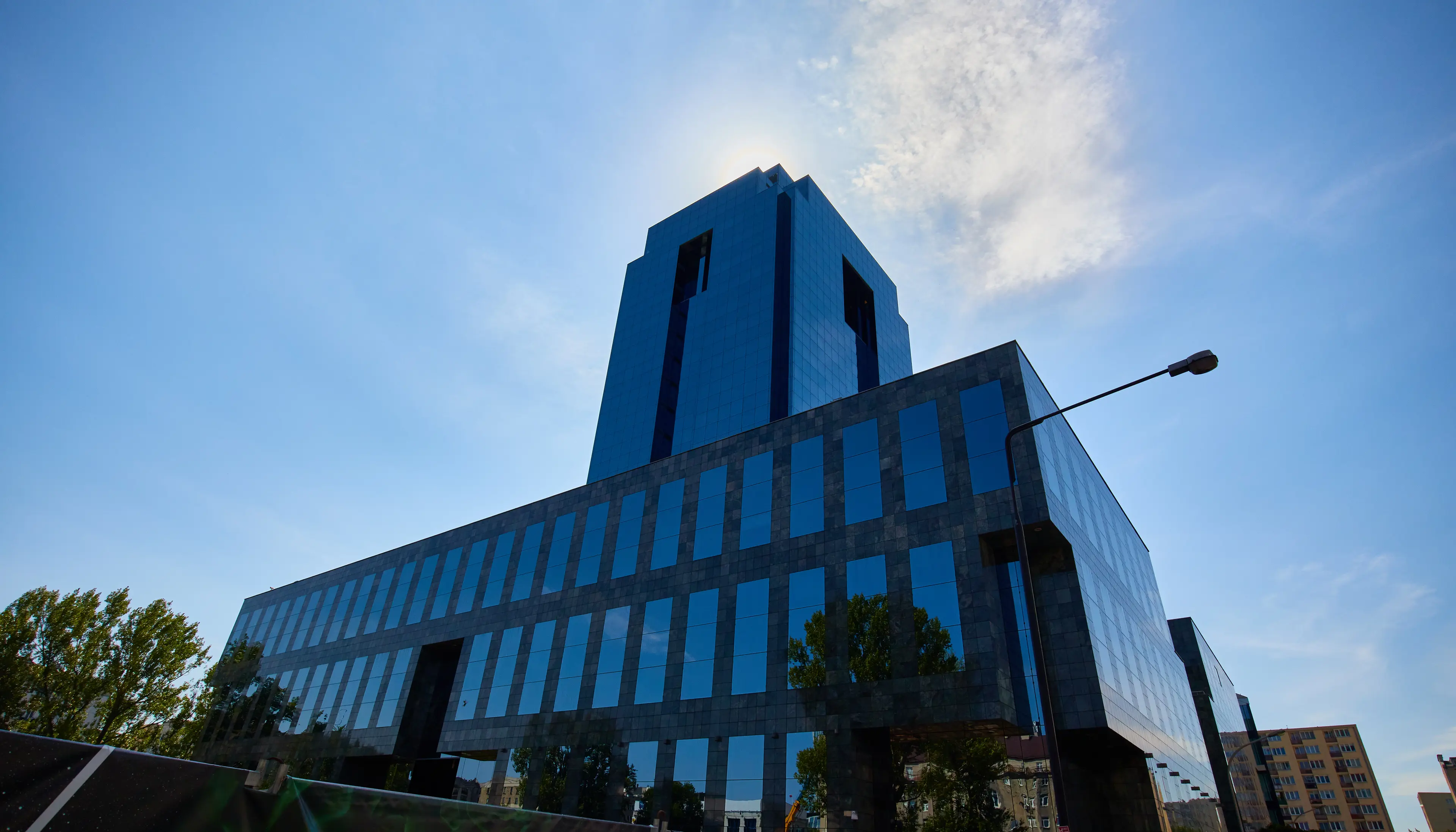 V Tower (daw. Warta Tower), Chmielna 85/87, Warszawa, Centrum