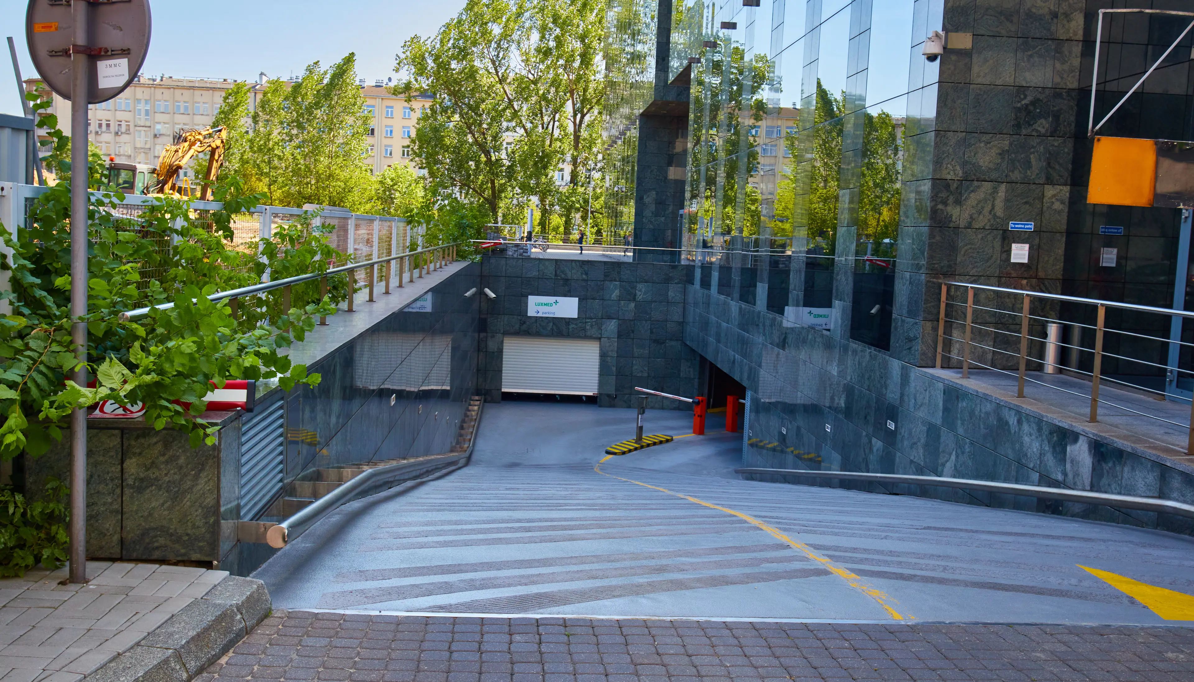 V Tower (daw. Warta Tower), Chmielna 85/87, Warszawa, Centrum