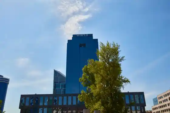 V Tower (daw. Warta Tower), Chmielna 85/87, Warszawa, Centrum