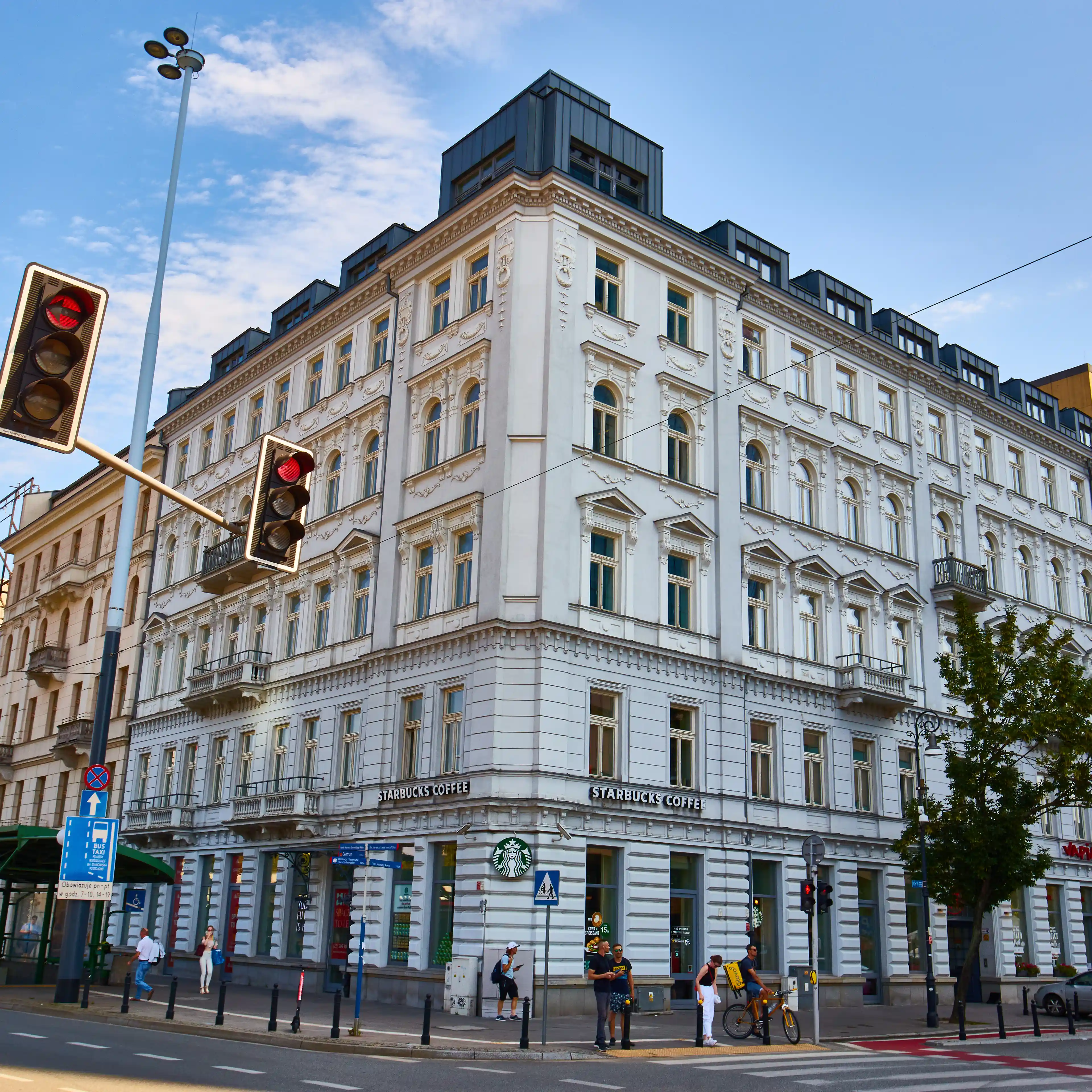 Pasaż Lipińskiego, Al. Jerozolimskie 61/63, Warsaw, Centrum