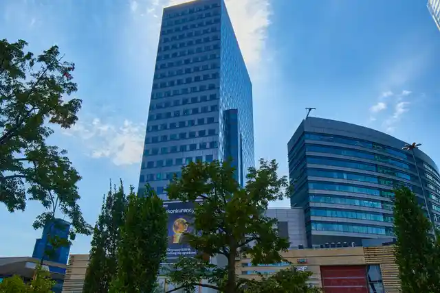 Centrum Biznesowe Tarasy - biura serwisowane, Złota 59, Warszawa, Centrum