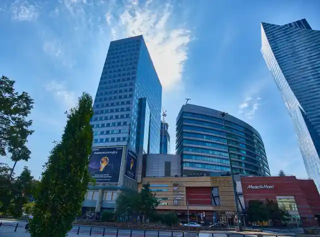 Nowe lobby w kompleksie biurowym w centrum stolicy