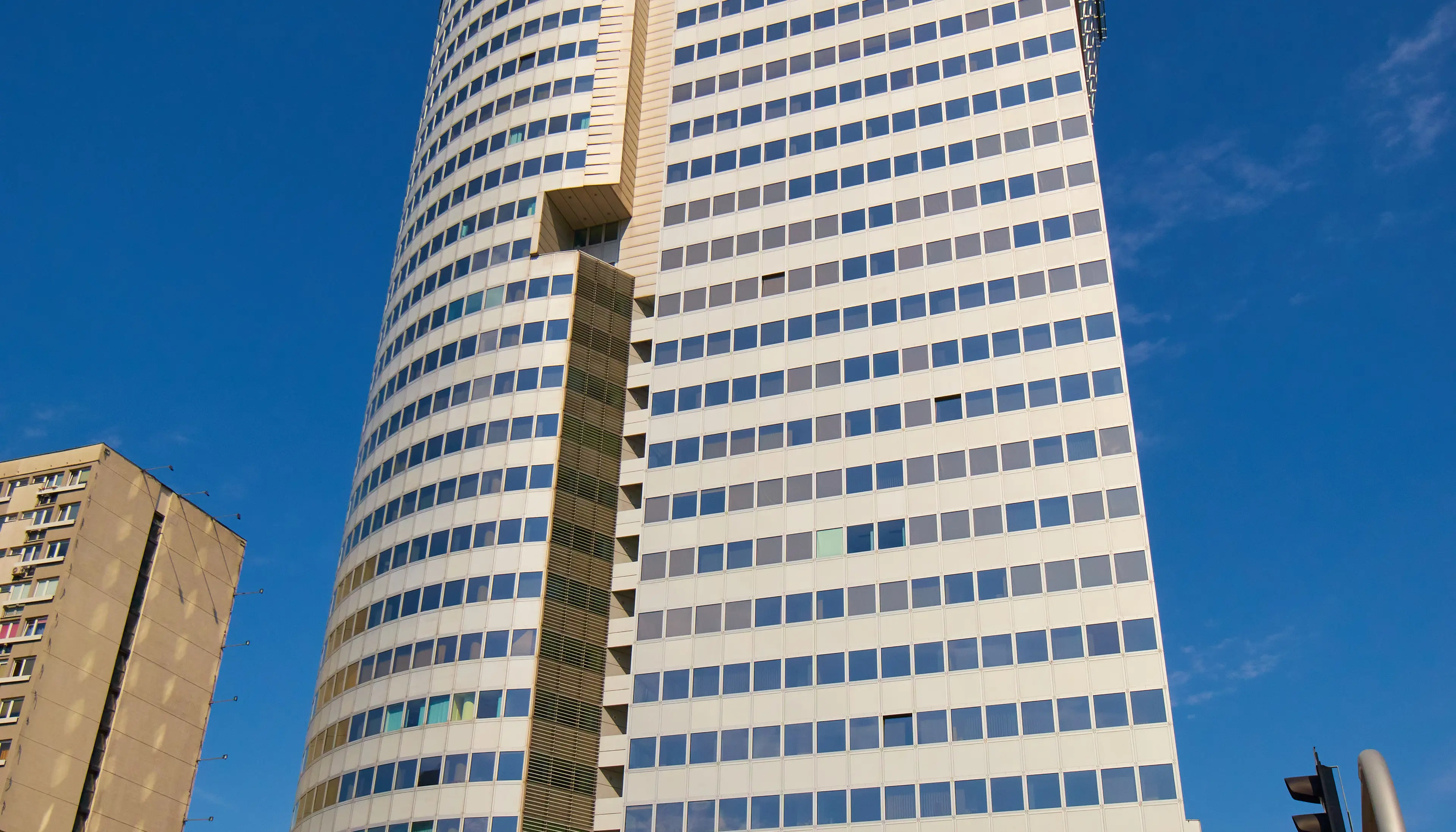 PZU Tower, Al. Jana Pawła II 24, Warsaw, Centrum