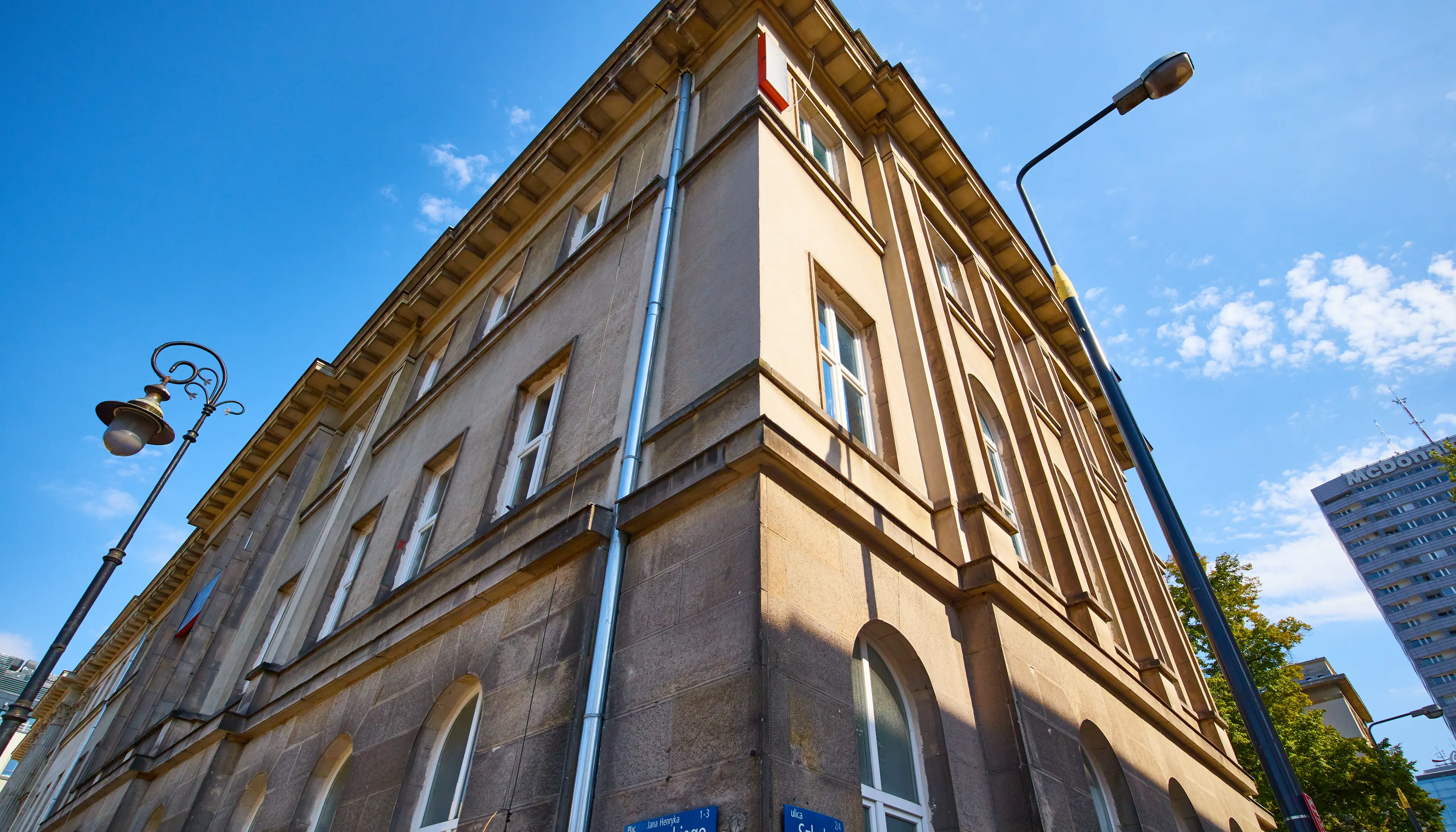 Plac Dąbrowskiego 3, Plac Dąbrowskiego 3, Warsaw, Centrum