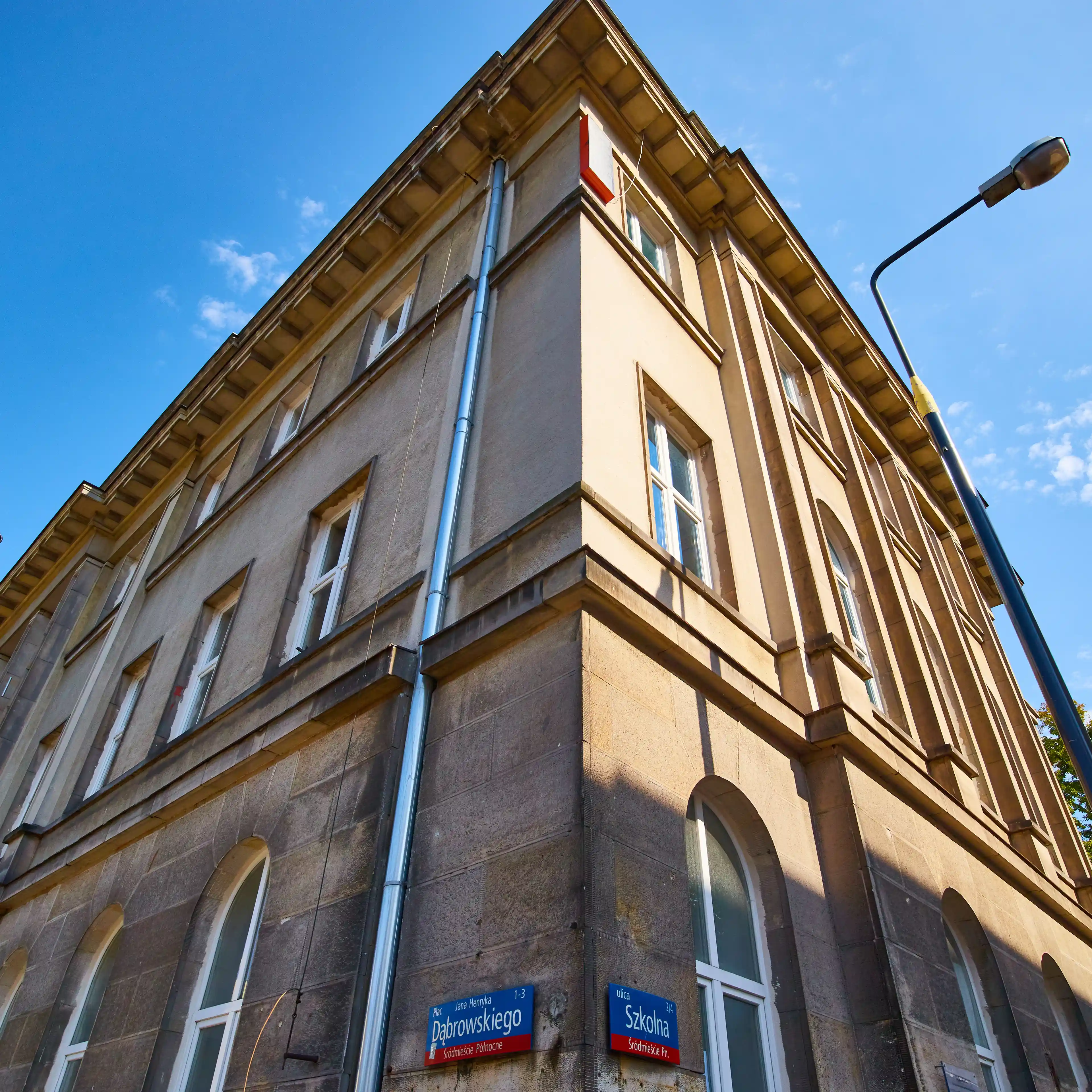 Plac Dąbrowskiego 3, Plac Dąbrowskiego 3, Warsaw, Centrum