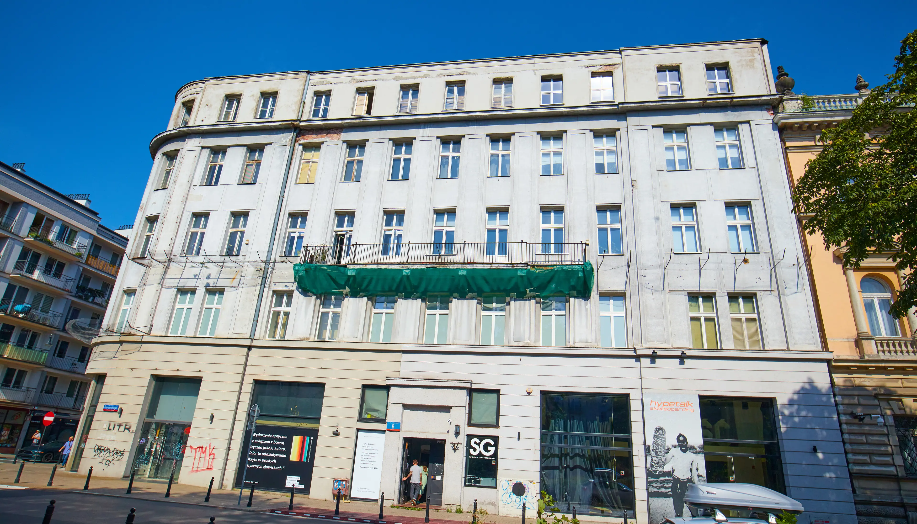 Plac Dąbrowskiego 8, Dąbrowskiego 8, Warszawa, Centrum