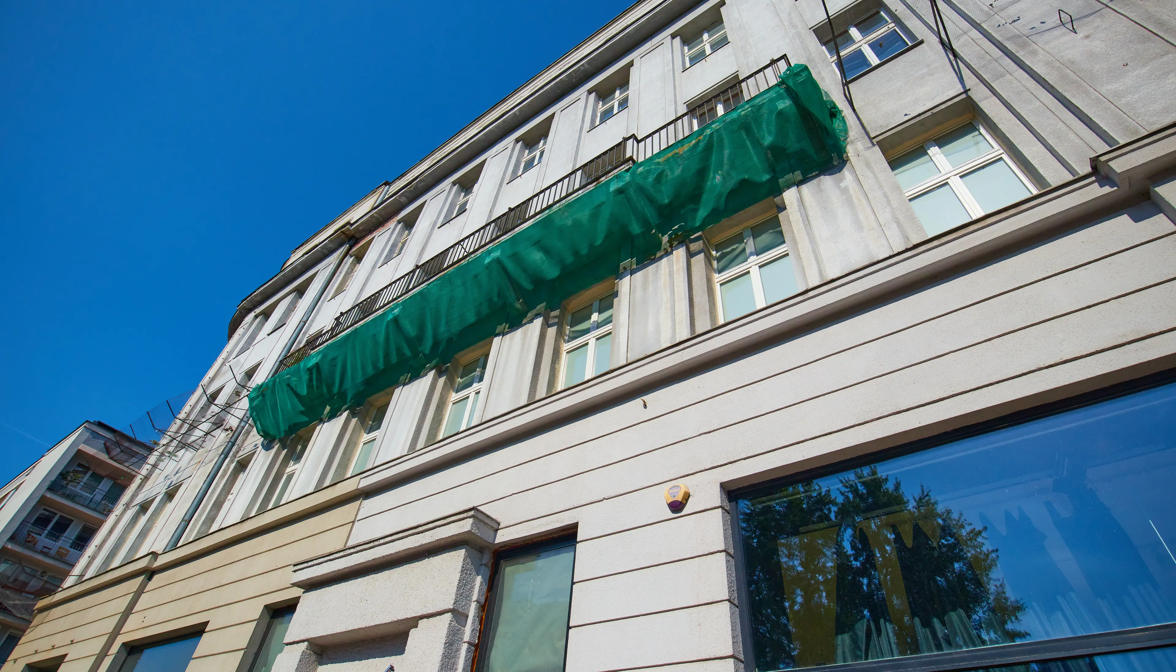 Plac Dąbrowskiego 8, Dąbrowskiego 8, Warszawa, Centrum