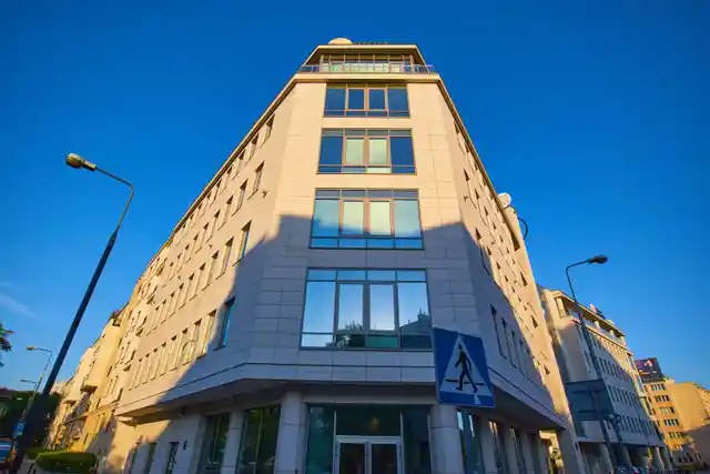 Hortus, Topiel 12, Warszawa, Centrum