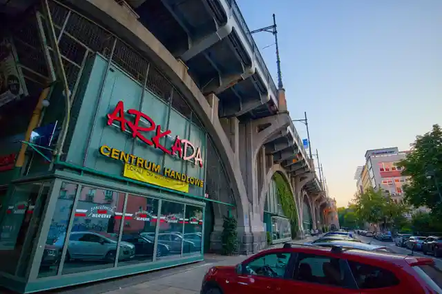 Solec 81B - Biura serwisowane, Solec 81B, Warszawa, Centrum