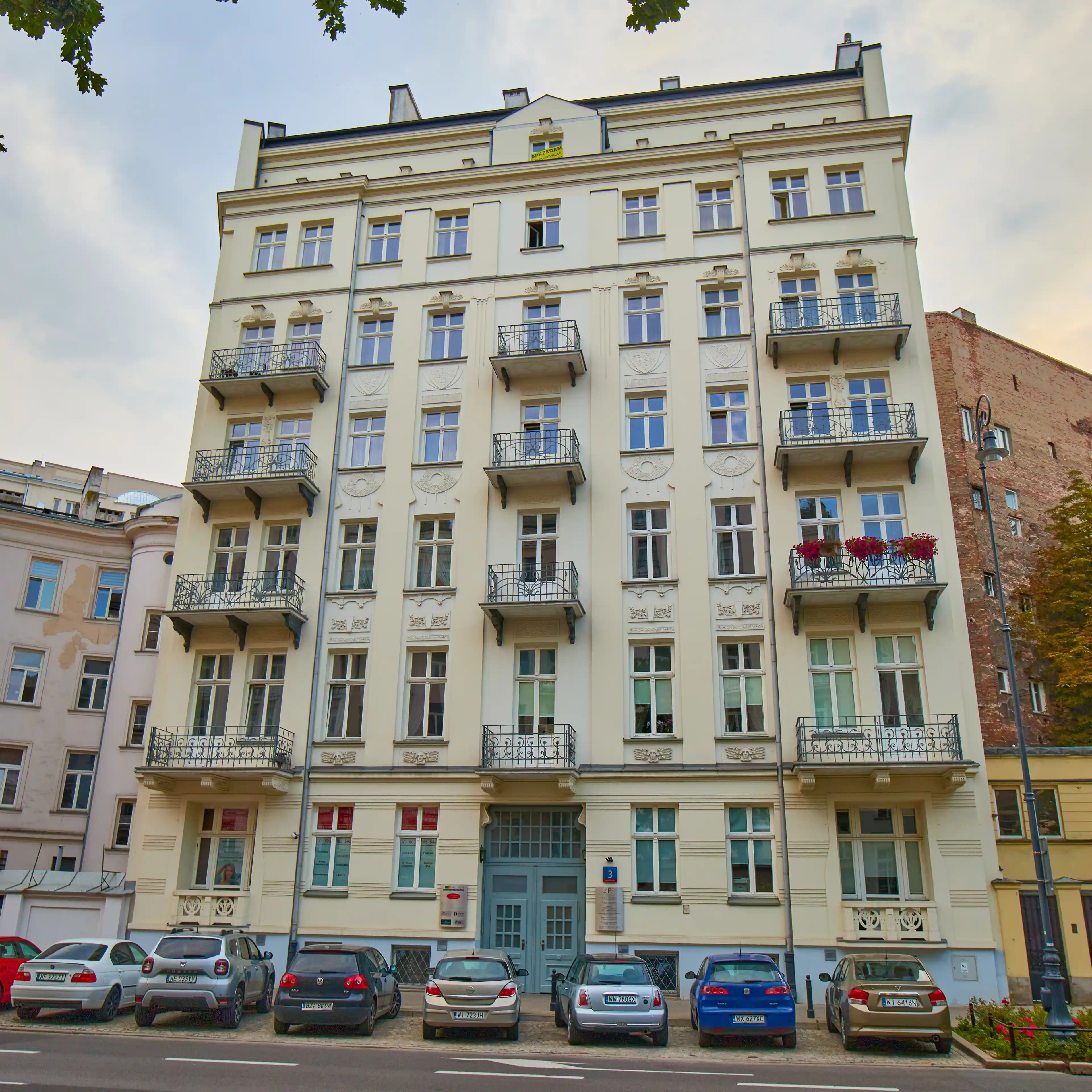 Szucha 3, al. Szucha 3, Warsaw, Centrum