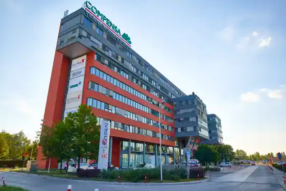 Mistral B, Al. Jerozolimskie 162A, Warsaw, Ochota i Włochy