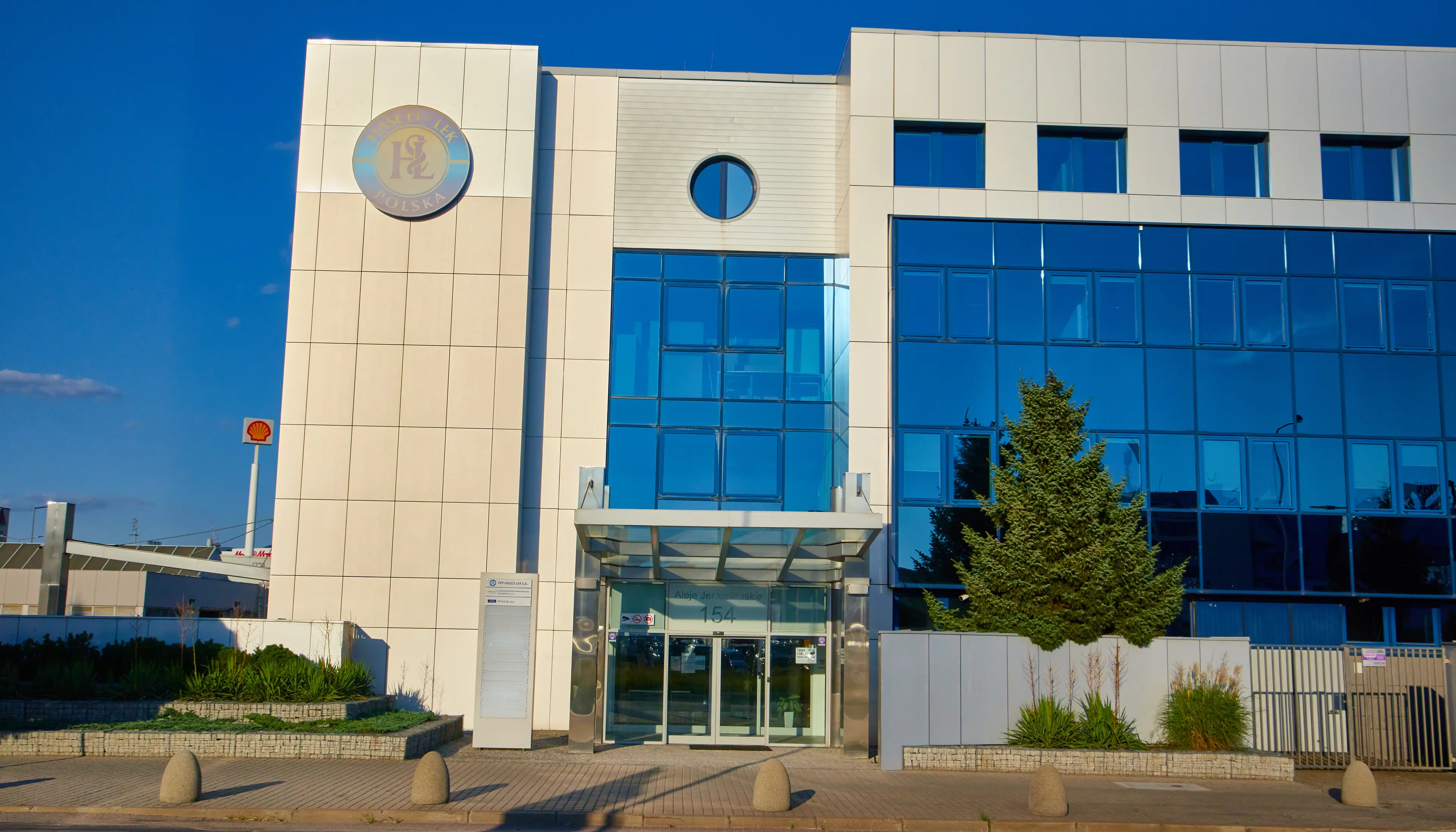 Jerozolimskie 154 / Hasco-Lek, Al. Jerozolimskie 154, Warsaw, Ochota i Włochy