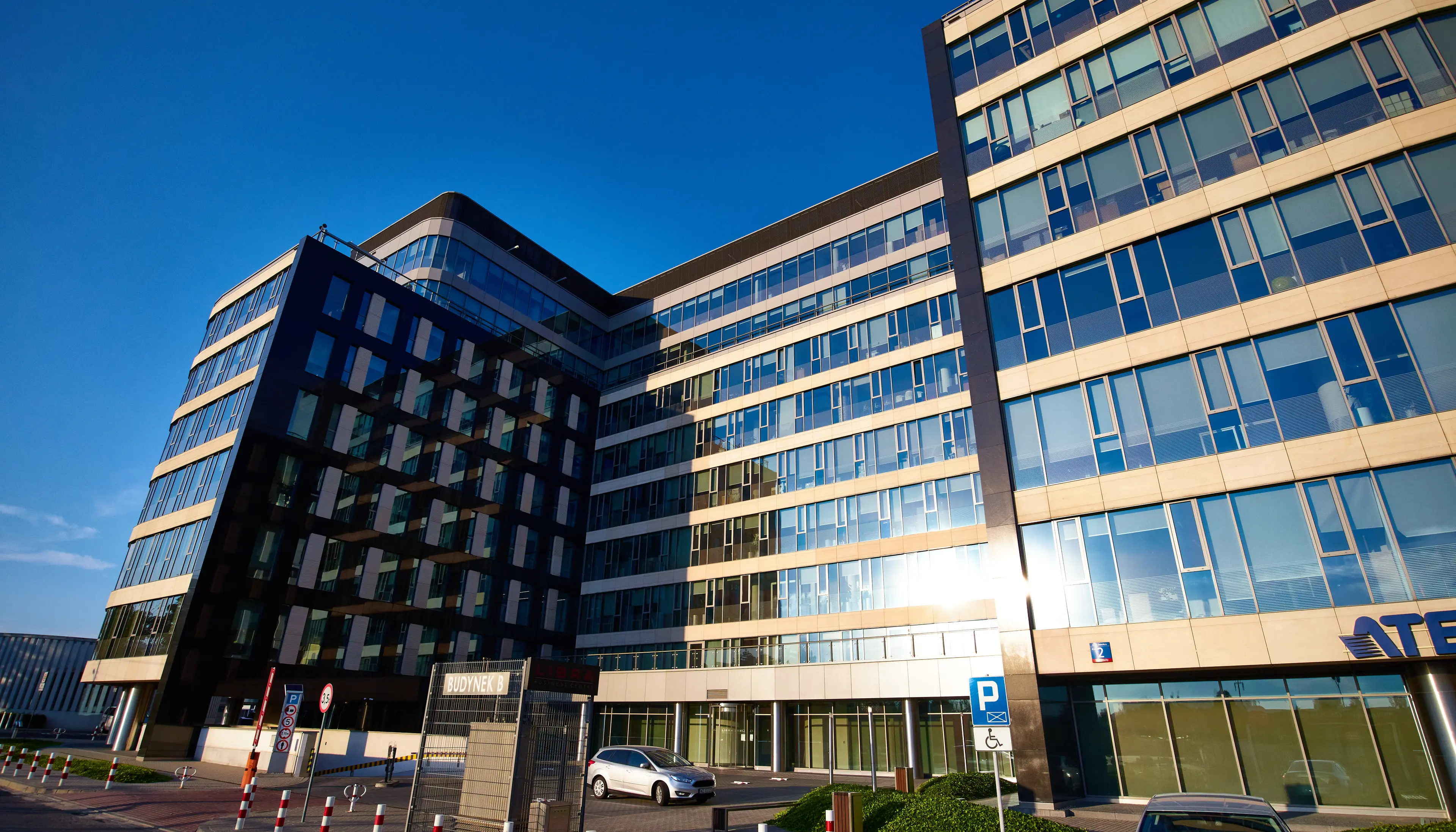 Libra Business Centre 1, Daimlera 2, Warszawa, Ochota i Włochy