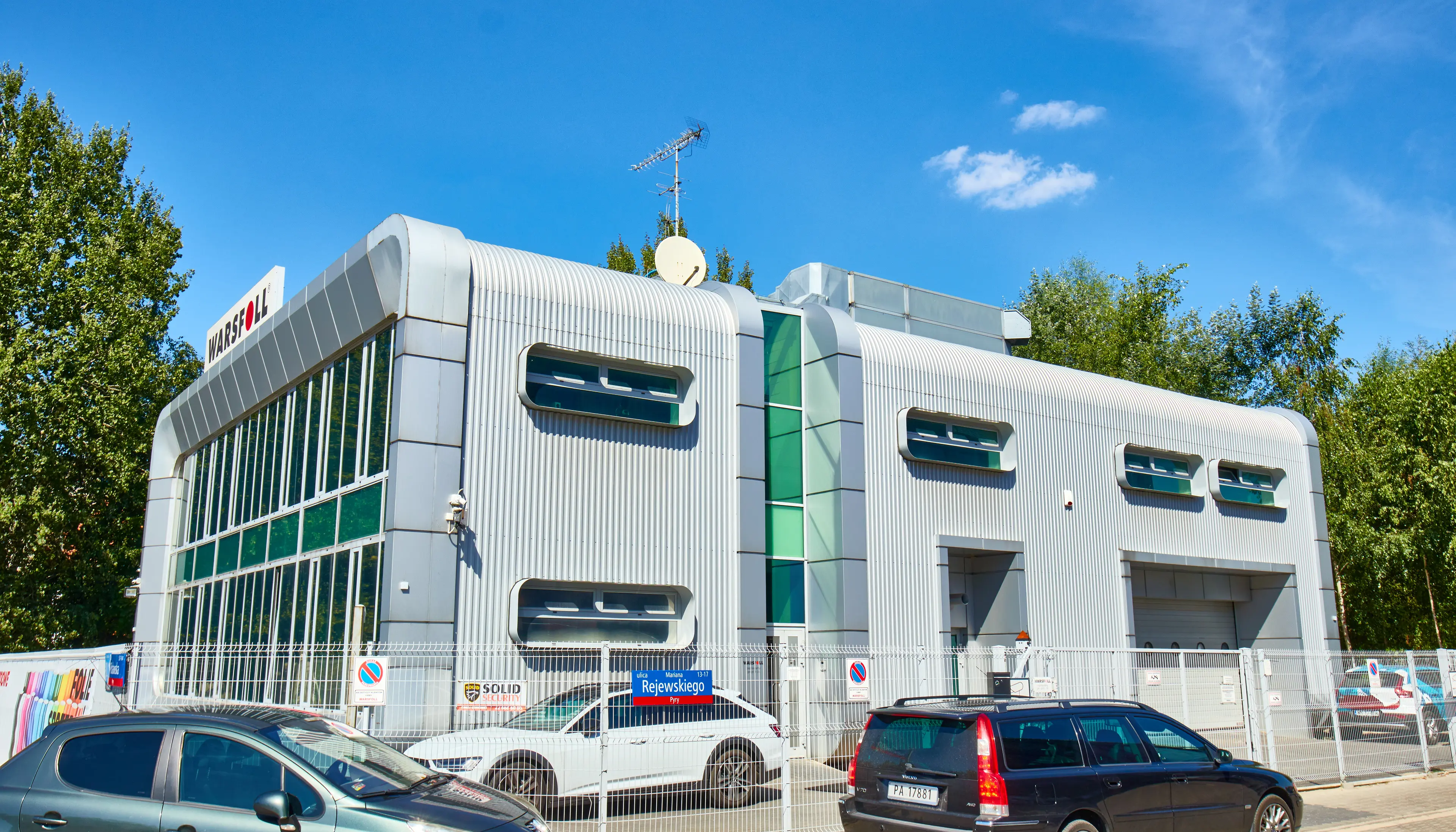 Warsfoll, Puławska 541, Warszawa, Ursynów