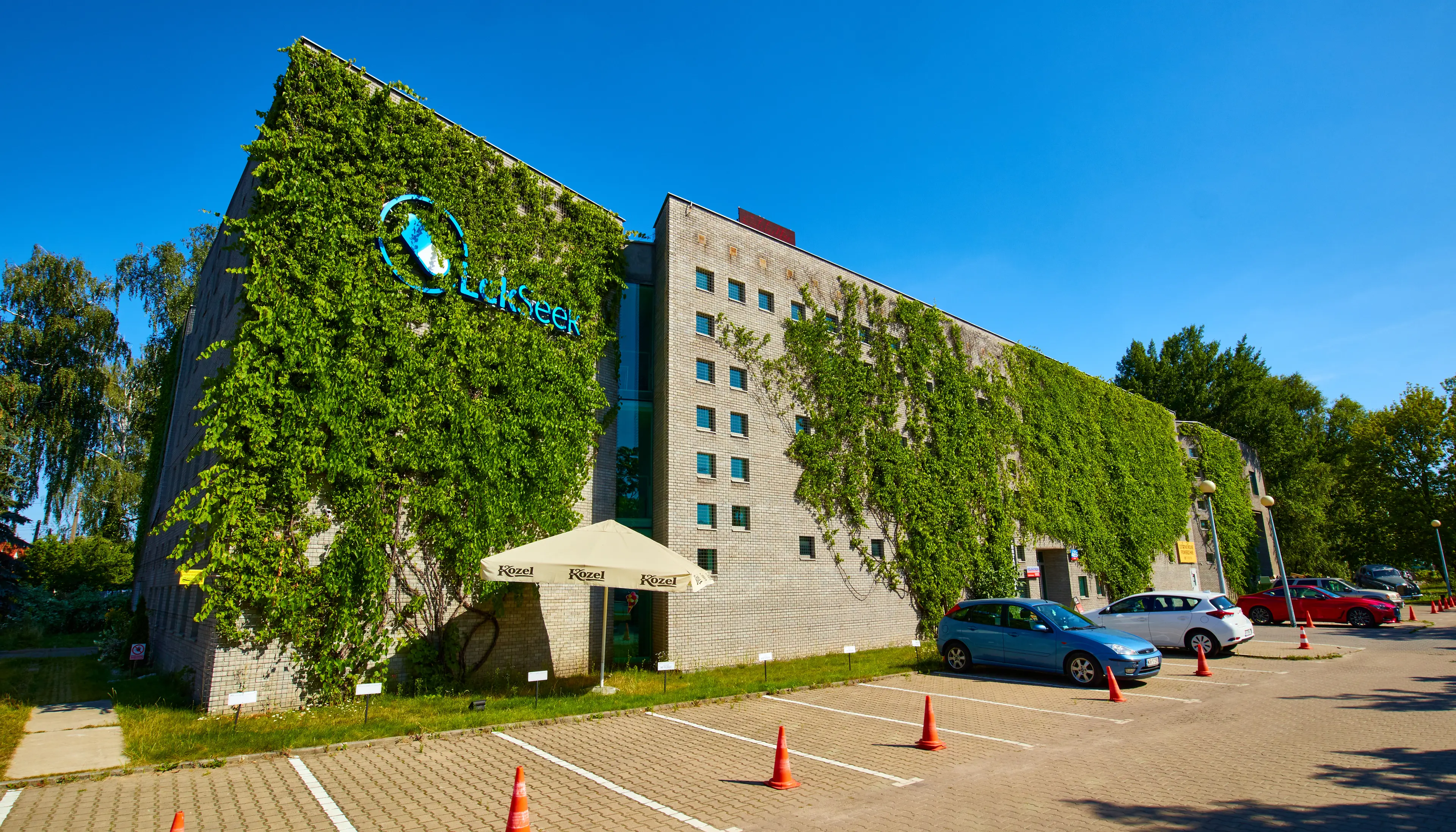 Rodan, Puławska 465, Warszawa, Ursynów