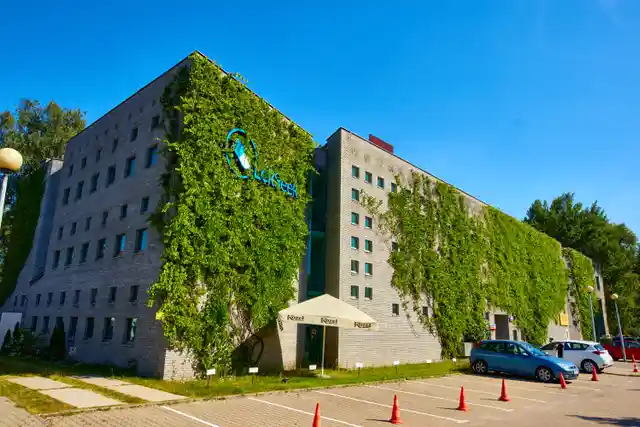 Rodan, Puławska 465, Warszawa, Ursynów