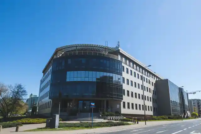 Irydion, Powązkowska 44 C, Warszawa, Żoliborz