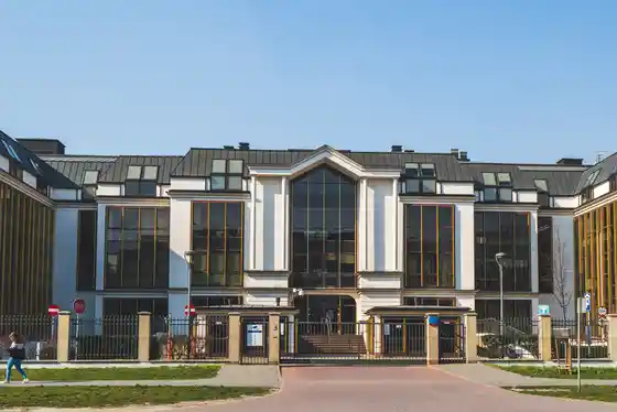 Jana Kazimierza 10, Jana Kazimierza 10, Warsaw, Wola