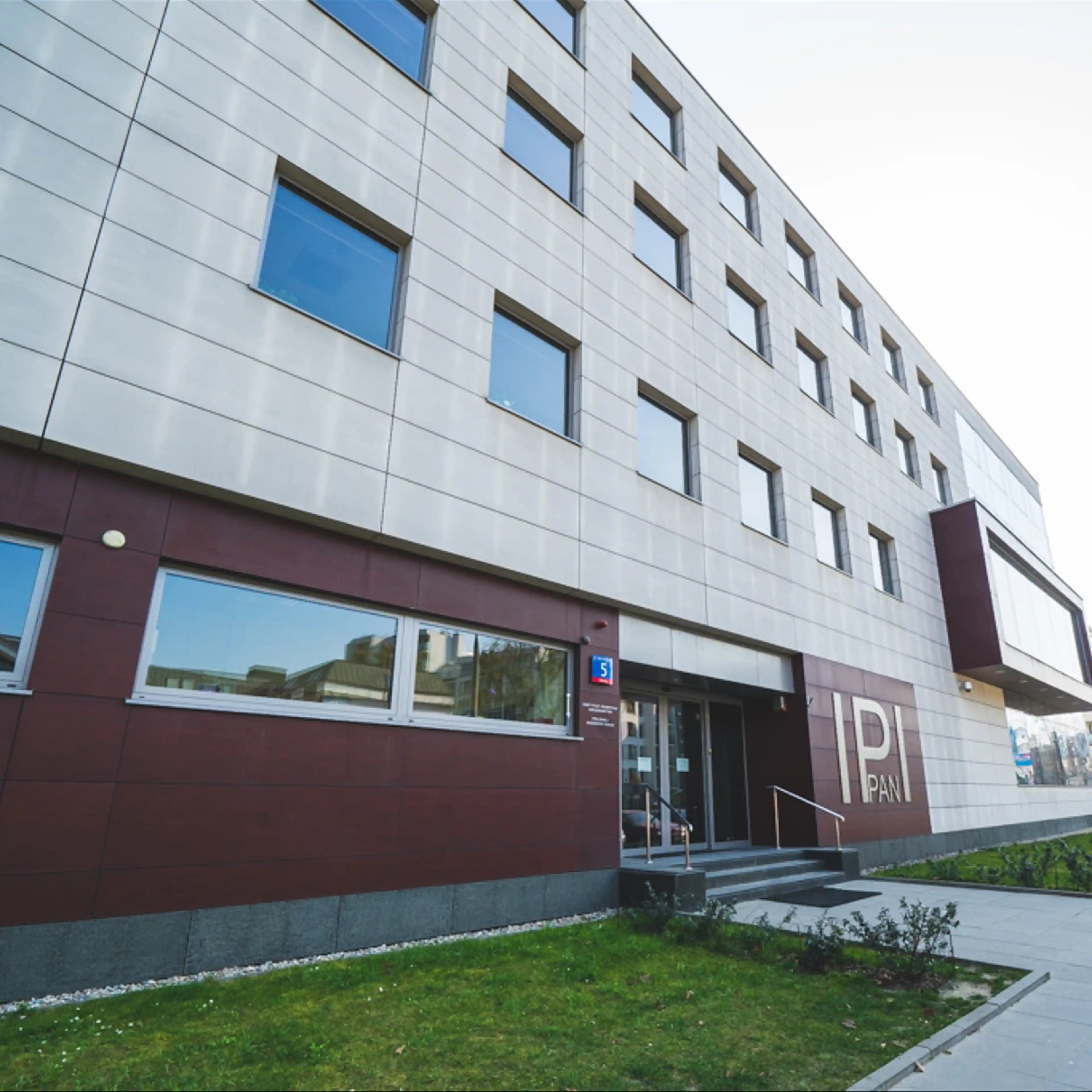 Jana Kazimierza 5, Jana Kazimierza 5, Warsaw, Wola