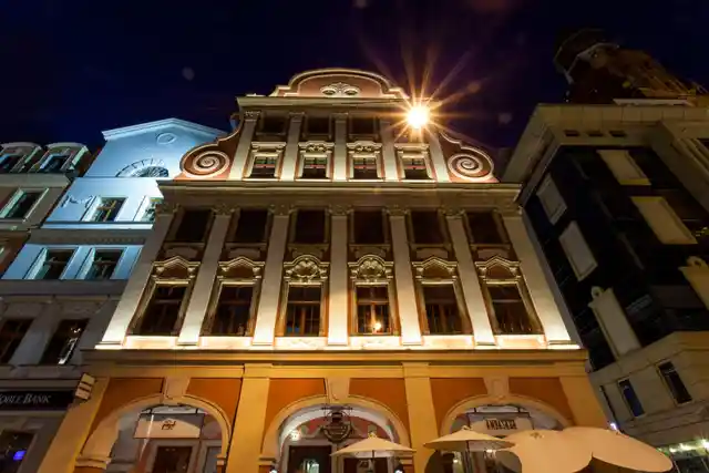 Kamienica Pod Trzema Dębami, Św. Mikołaja 8 - 11, Wrocław, Stare Miasto