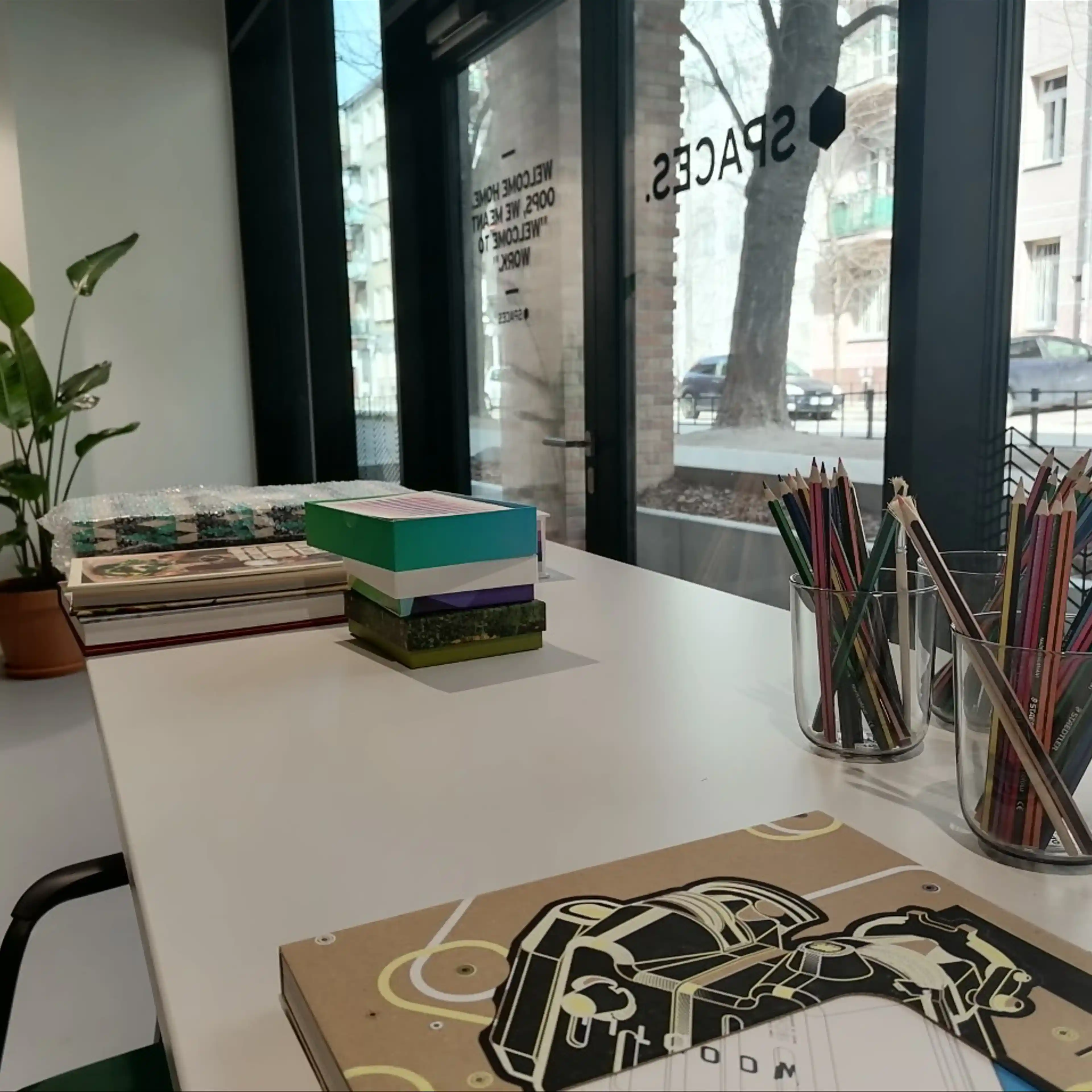 Monopol M - Biura serwisowane, Plac Konesera 12, Warszawa, Praga