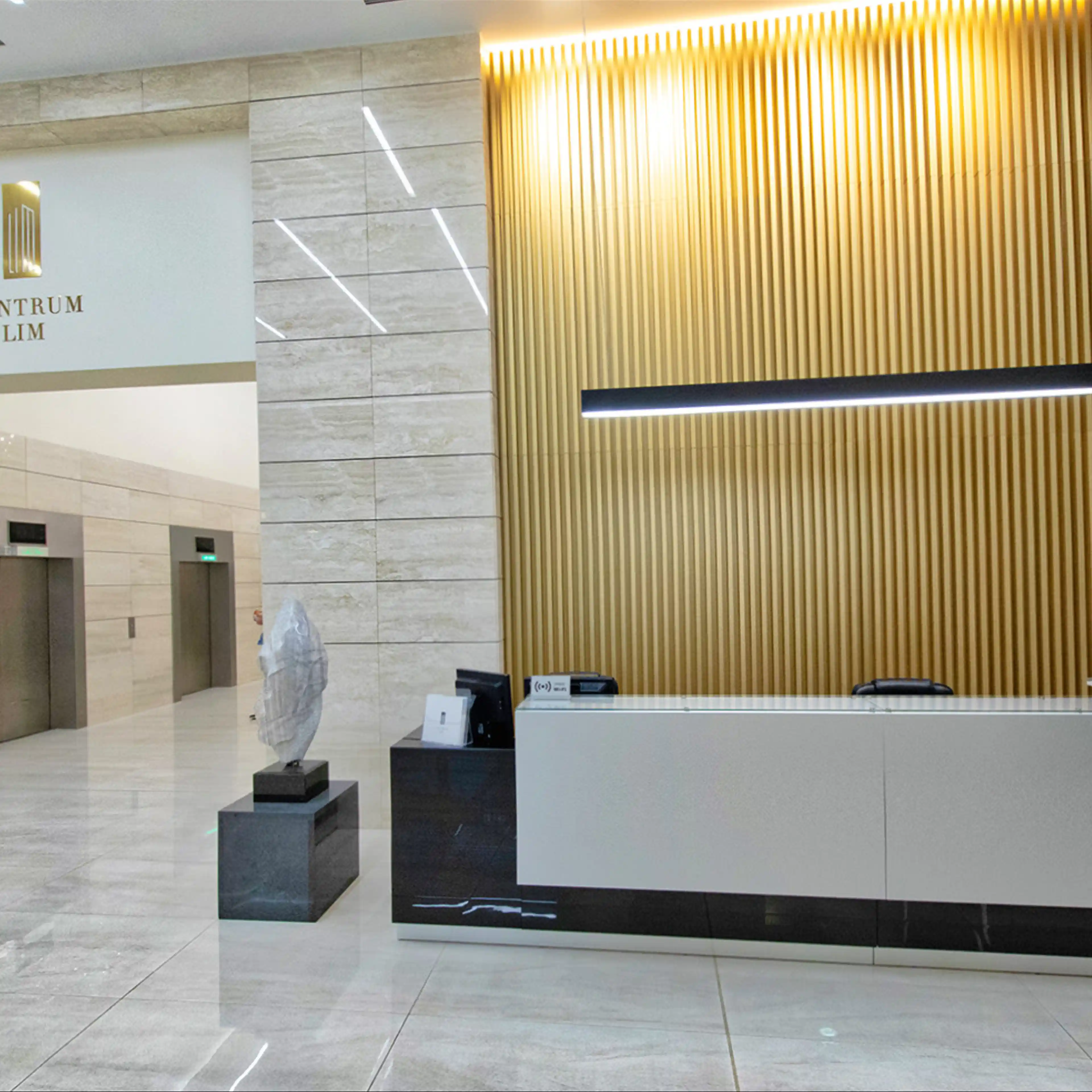 Centrum LIM / Marriott, Al. Jerozolimskie 65/79, Warszawa, Centrum