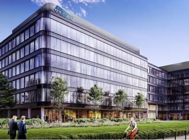 Restauracja Street w budynku LIXA C