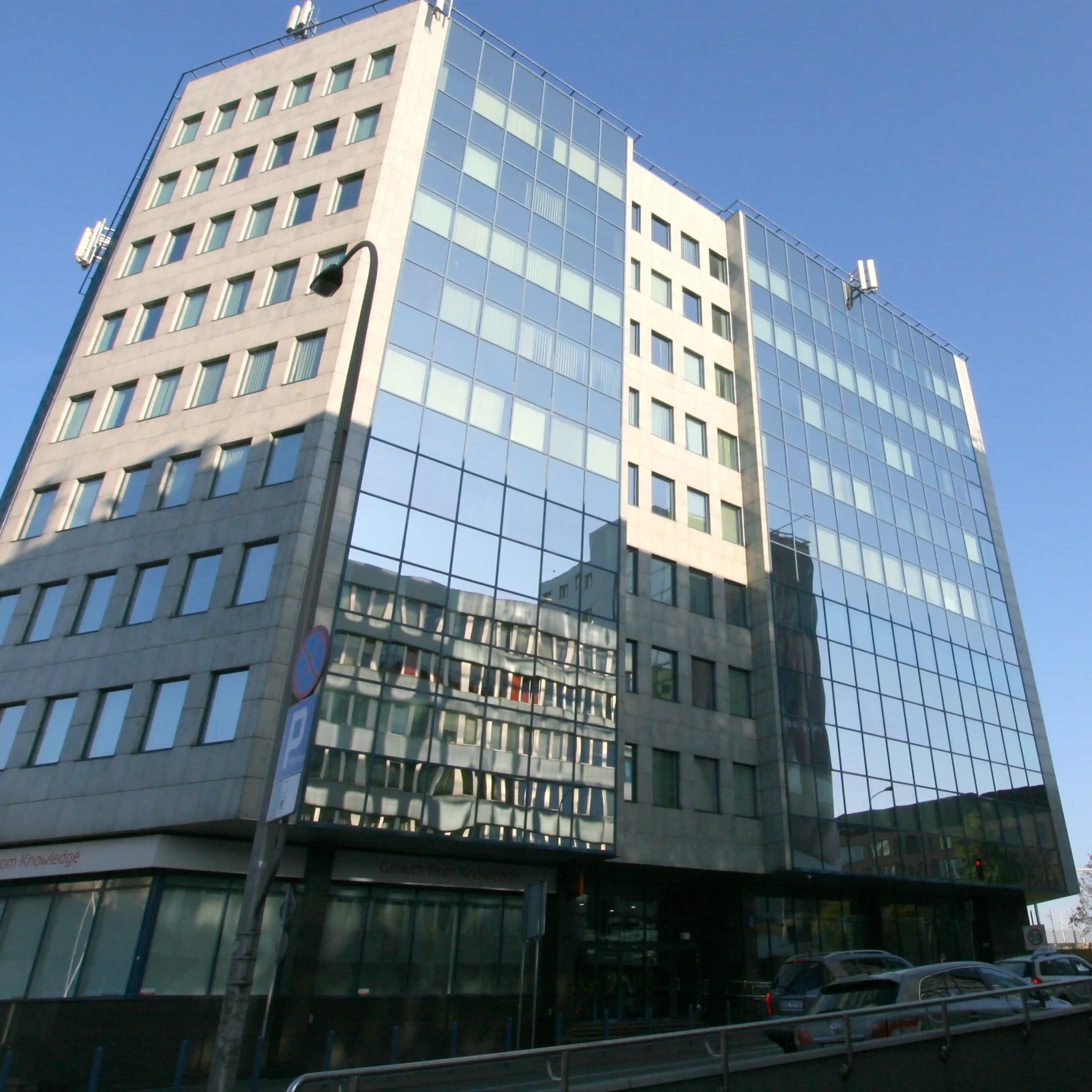 Ludna 2, Ludna 2, Warsaw, Centrum