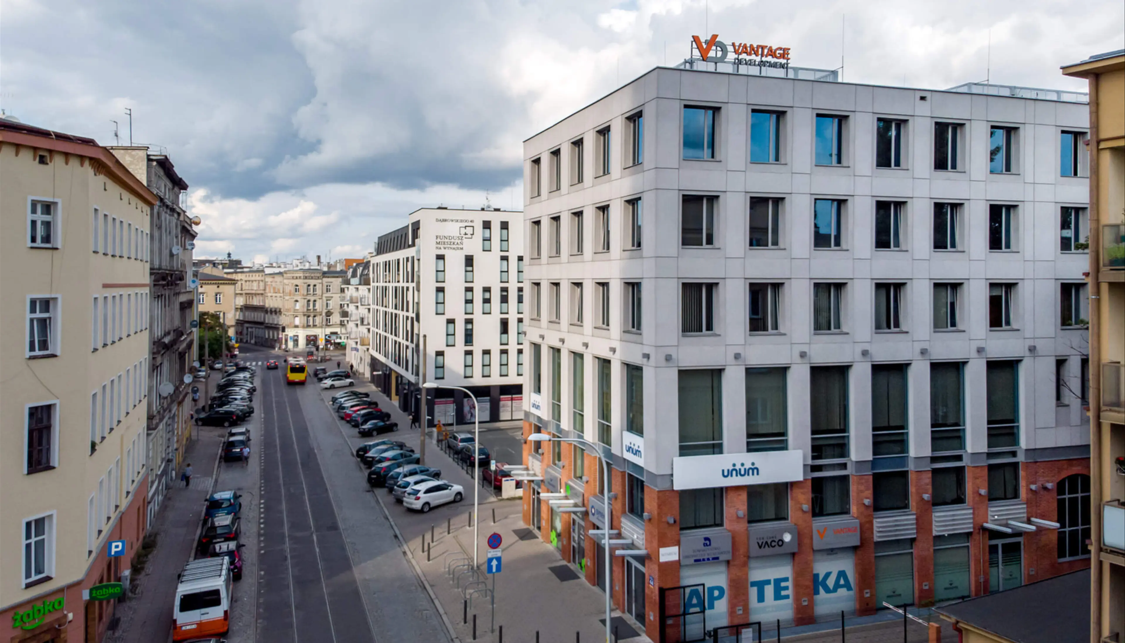 Delta 44, Dąbrowskiego 44, Wrocław, Stare Miasto
