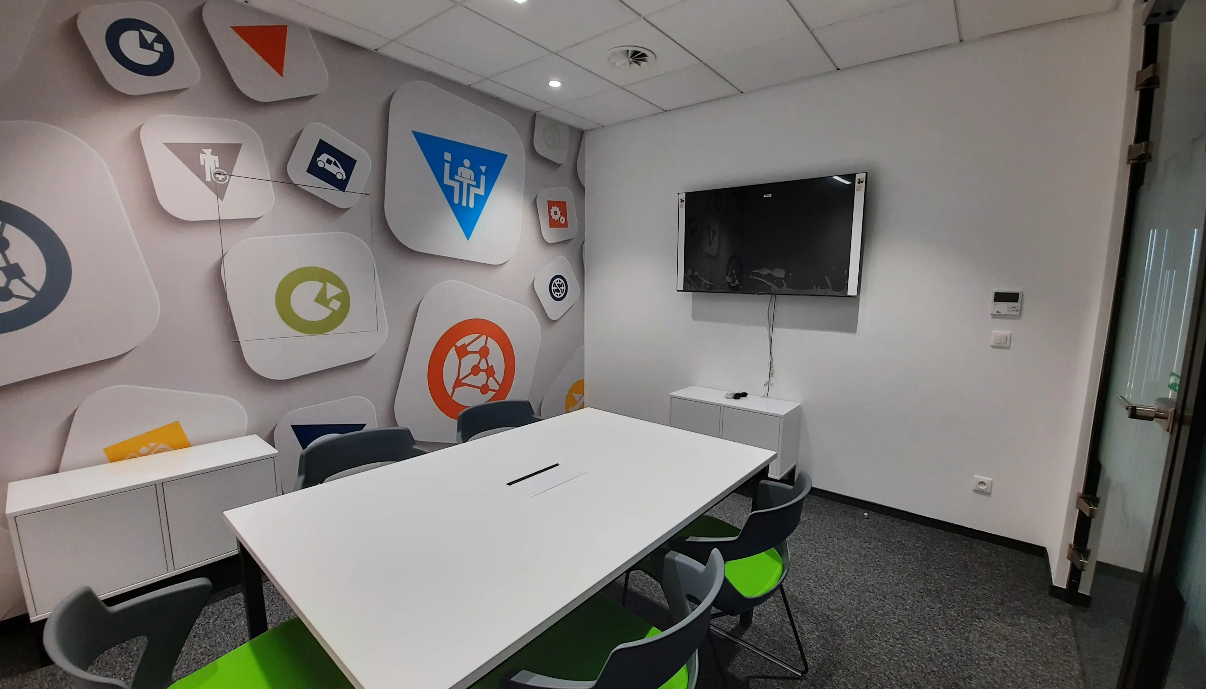Silver Office Center - Biura serwisowane, Konstytucji 3 Maja 3, Wrocław, Krzyki