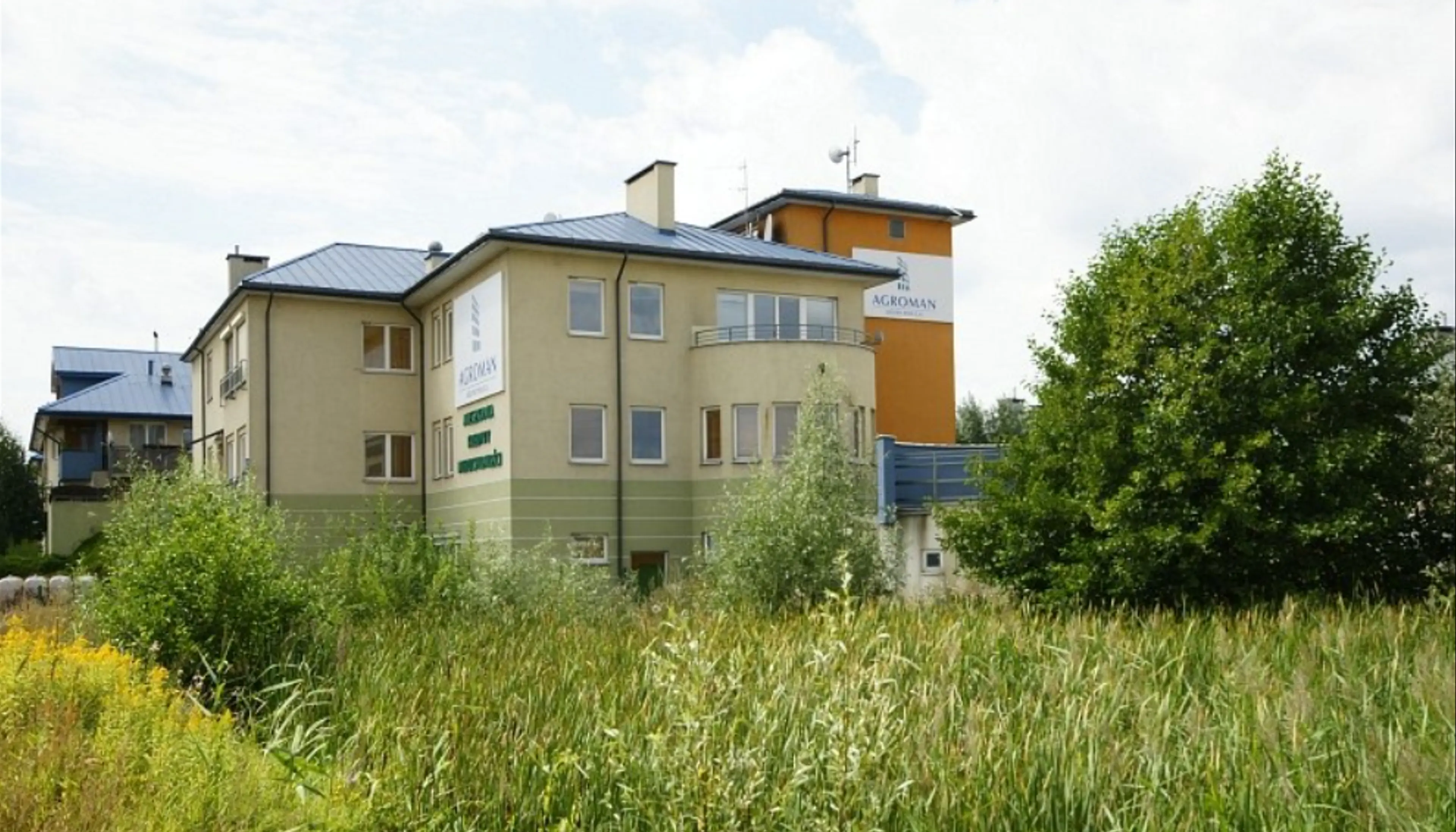 Małej Brzozy 12, Małej Brzozy 12, Warszawa, Białołęka