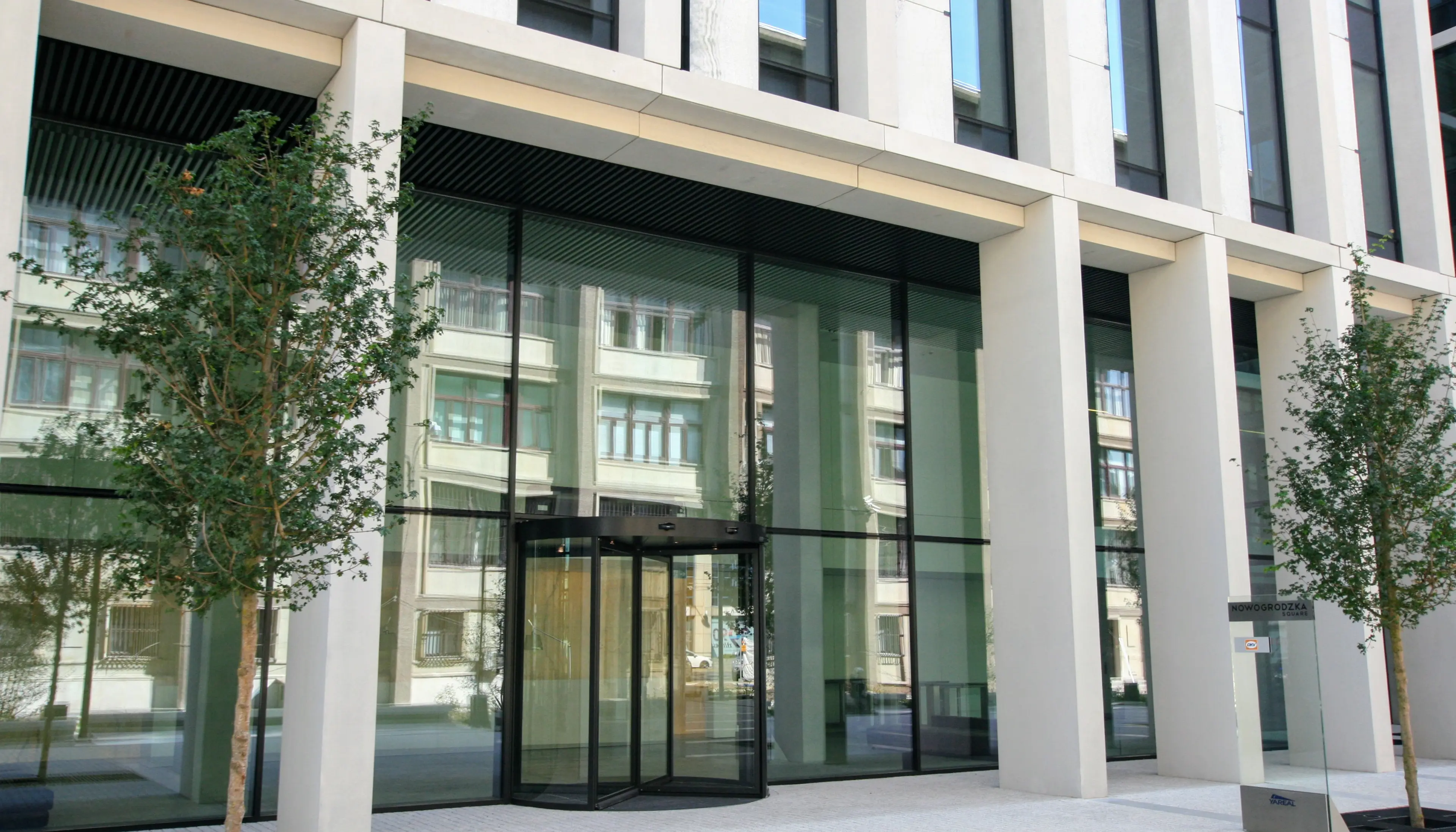 Nowogrodzka Square, Al. Jerozolimskie 93, Warszawa, Centrum