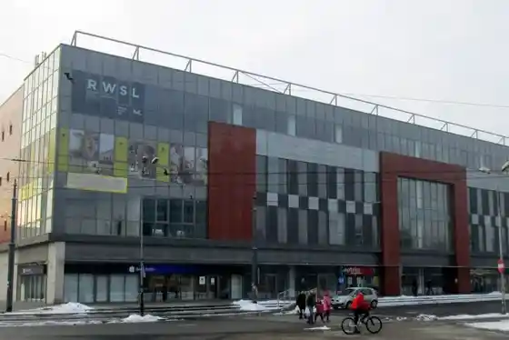 Uniwersal, Niepodległości 4, Łódź, Górna
