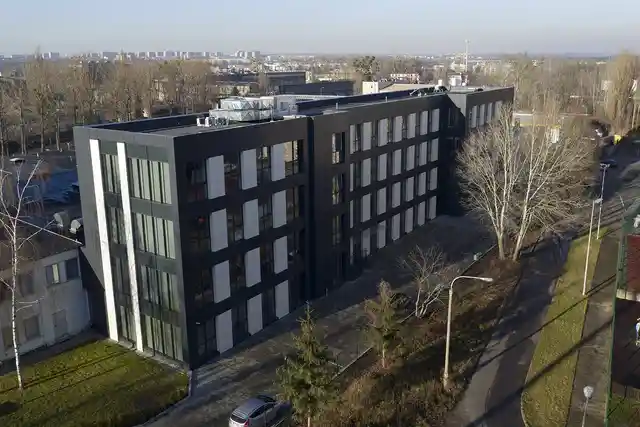 Nieszawska 1, Nieszawska 1, Poznań, Nowe Miasto